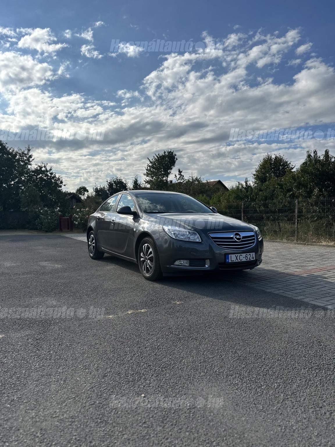 OPEL INSIGNIA 2011/6 - 1