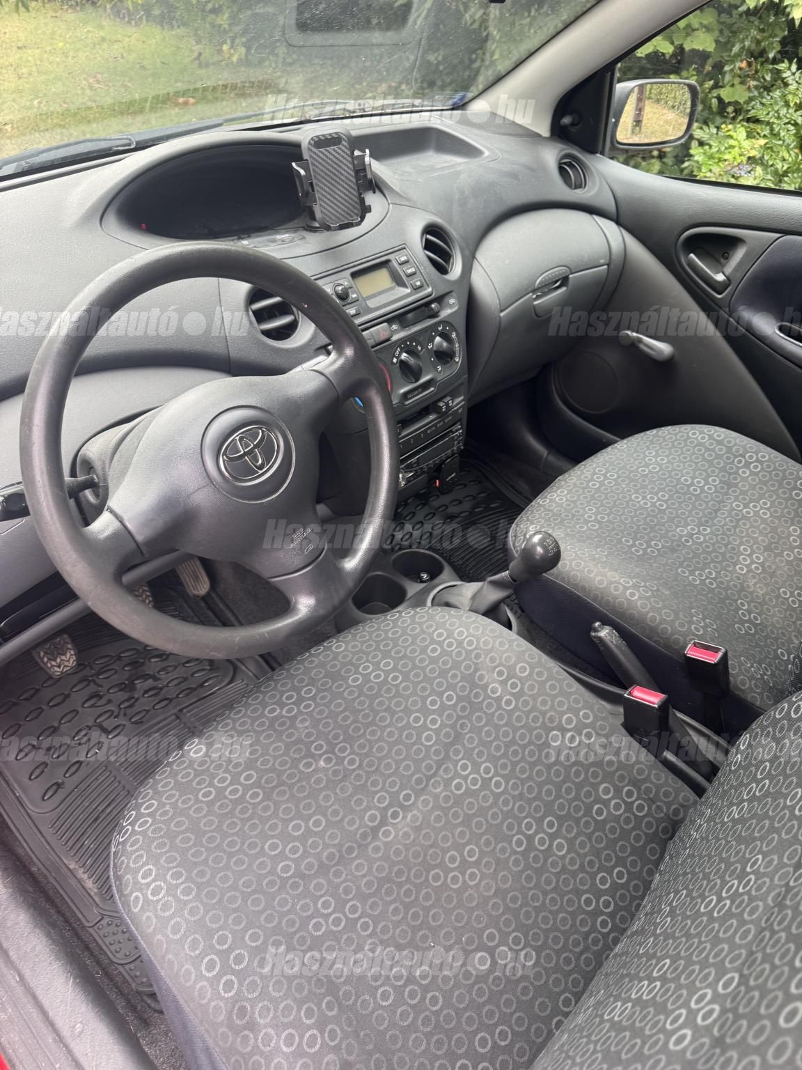 TOYOTA YARIS 2005/4 - 1