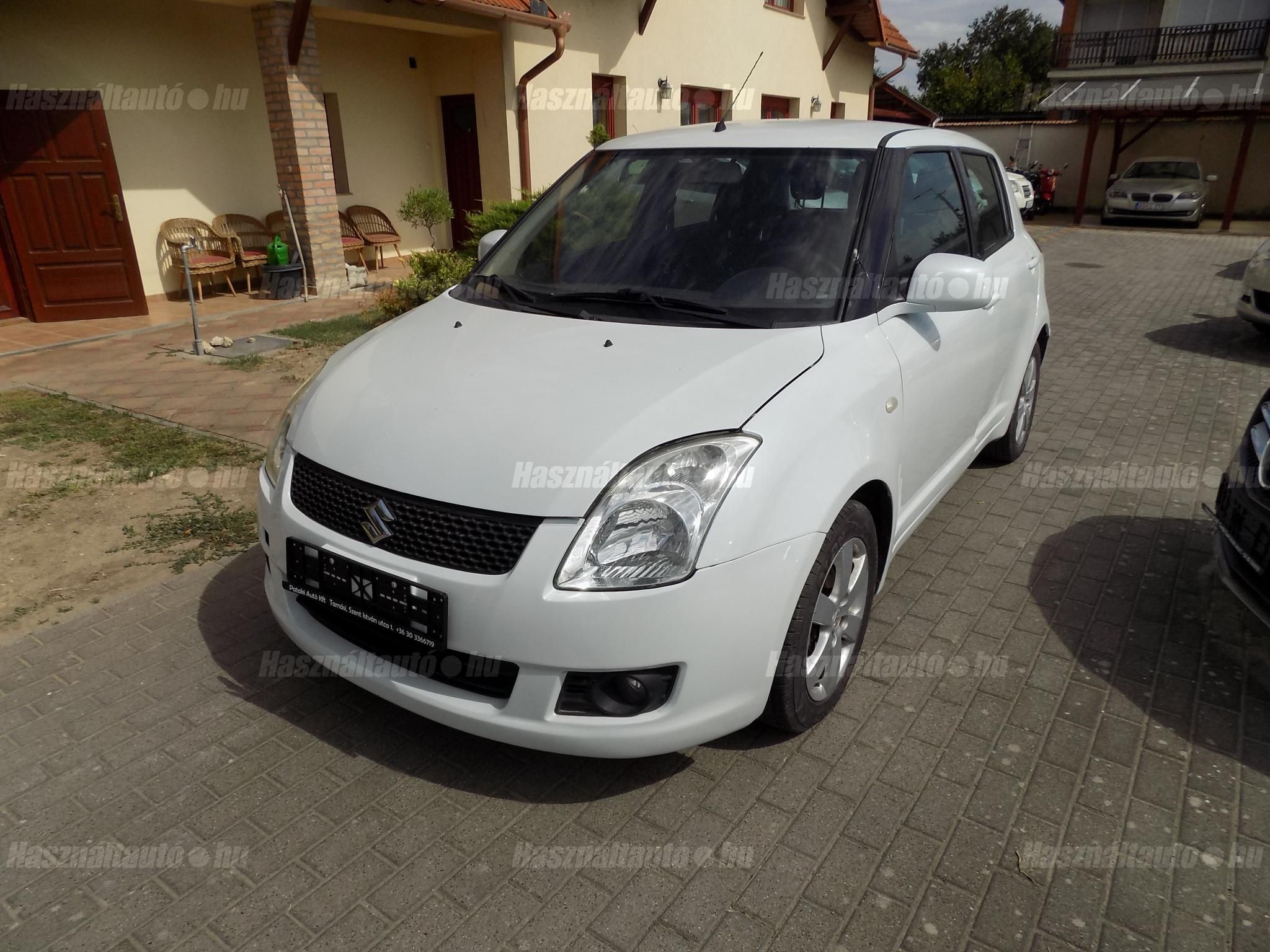 SUZUKI SWIFT 2009/2 - 1