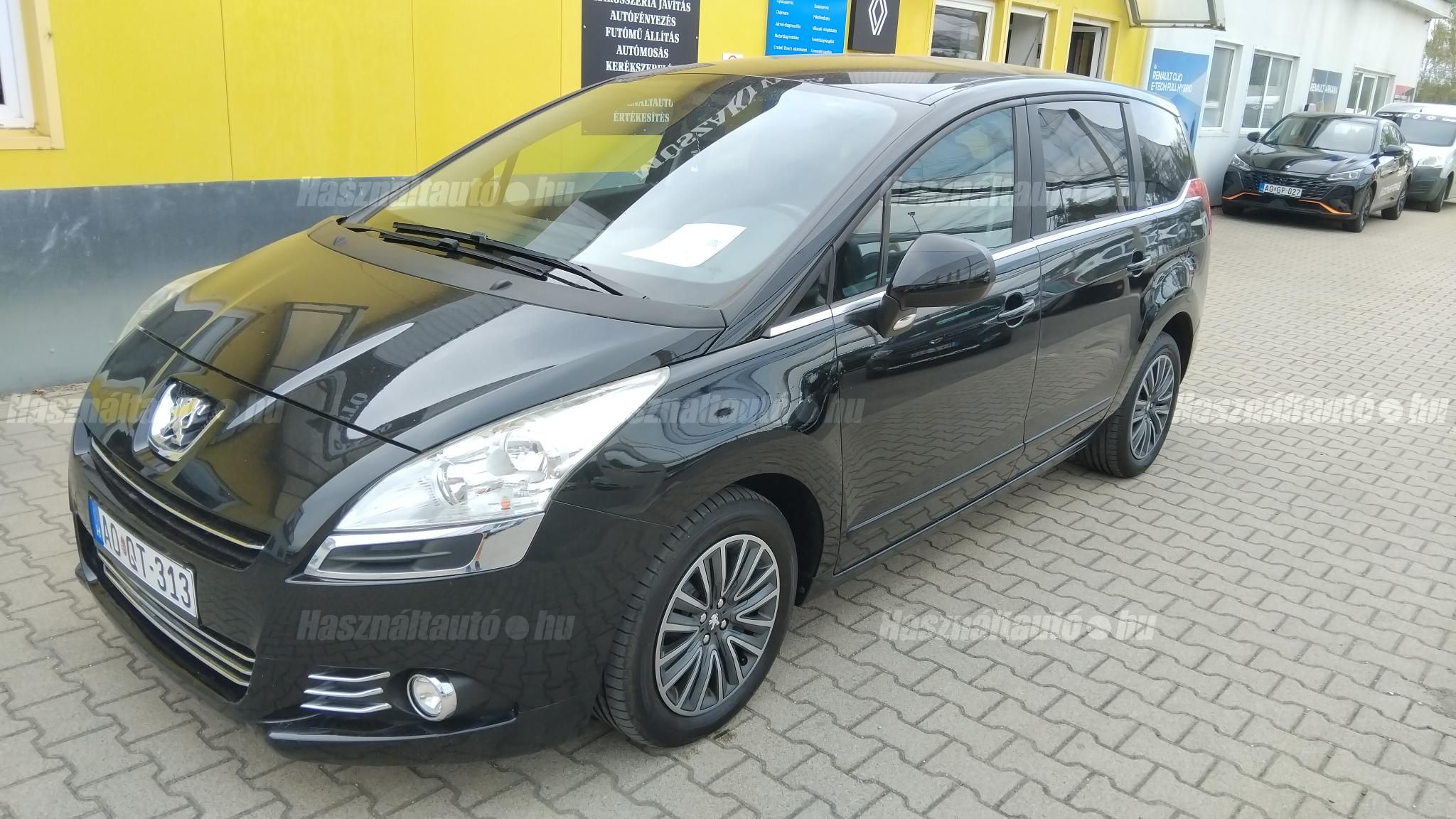 PEUGEOT 5008 2012/2 - 1