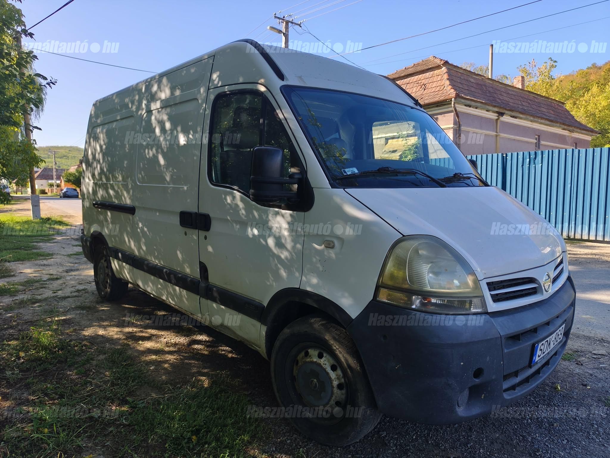 NISSAN INTERSTAR 2007/7 - 1