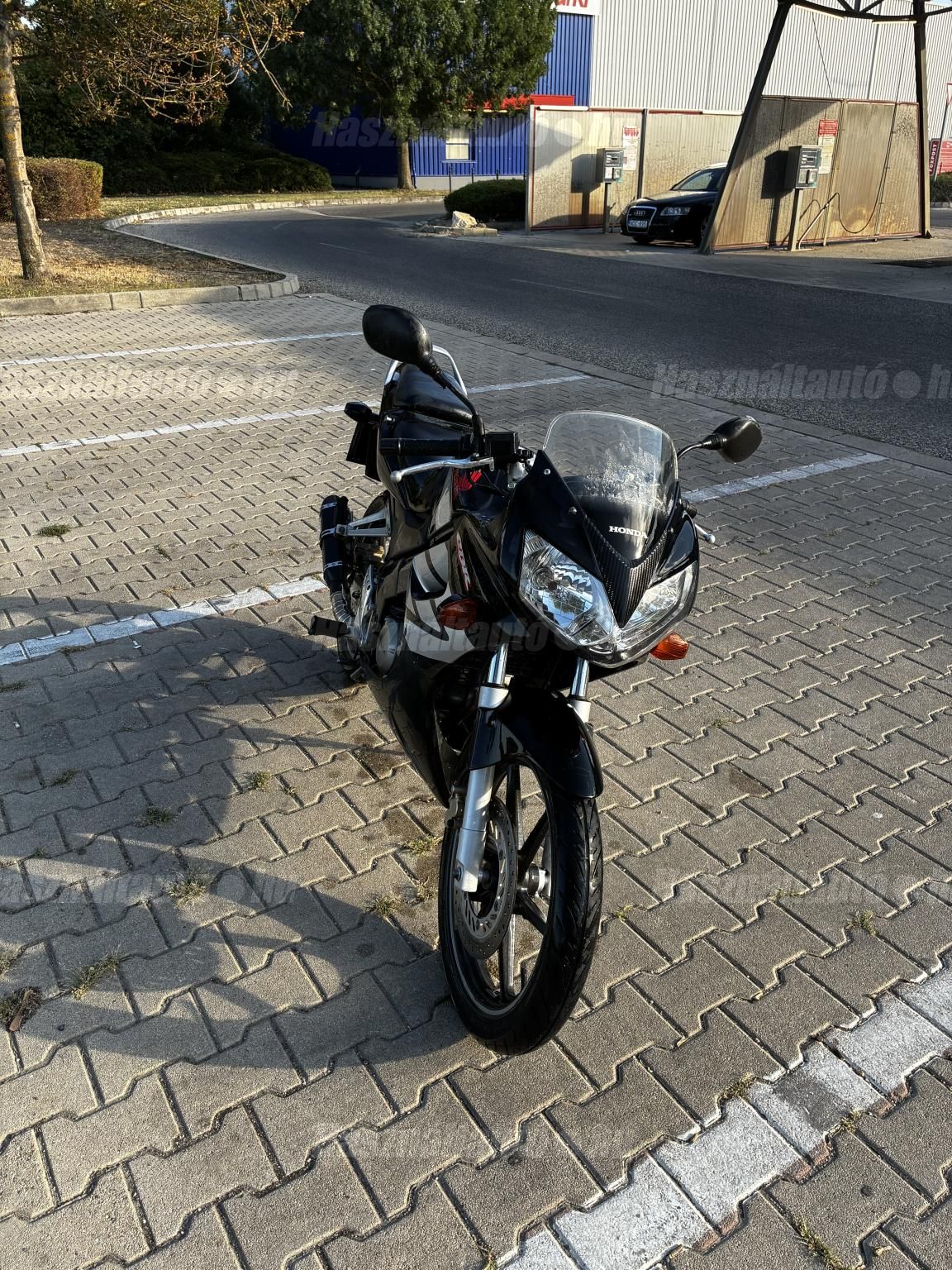 HONDA CBR 125 R 2005/8 - 1
