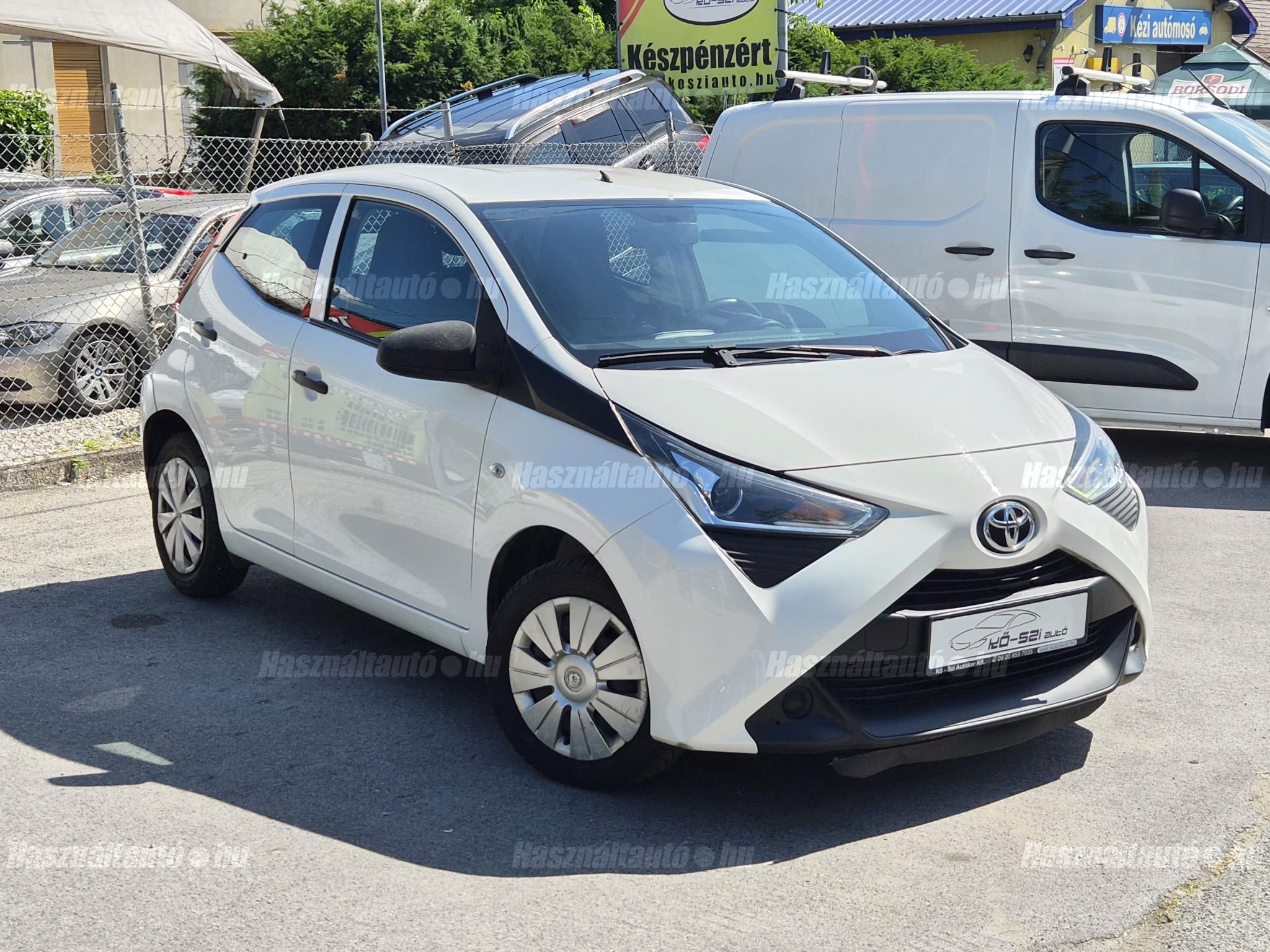 TOYOTA AYGO 2019/1 - 1