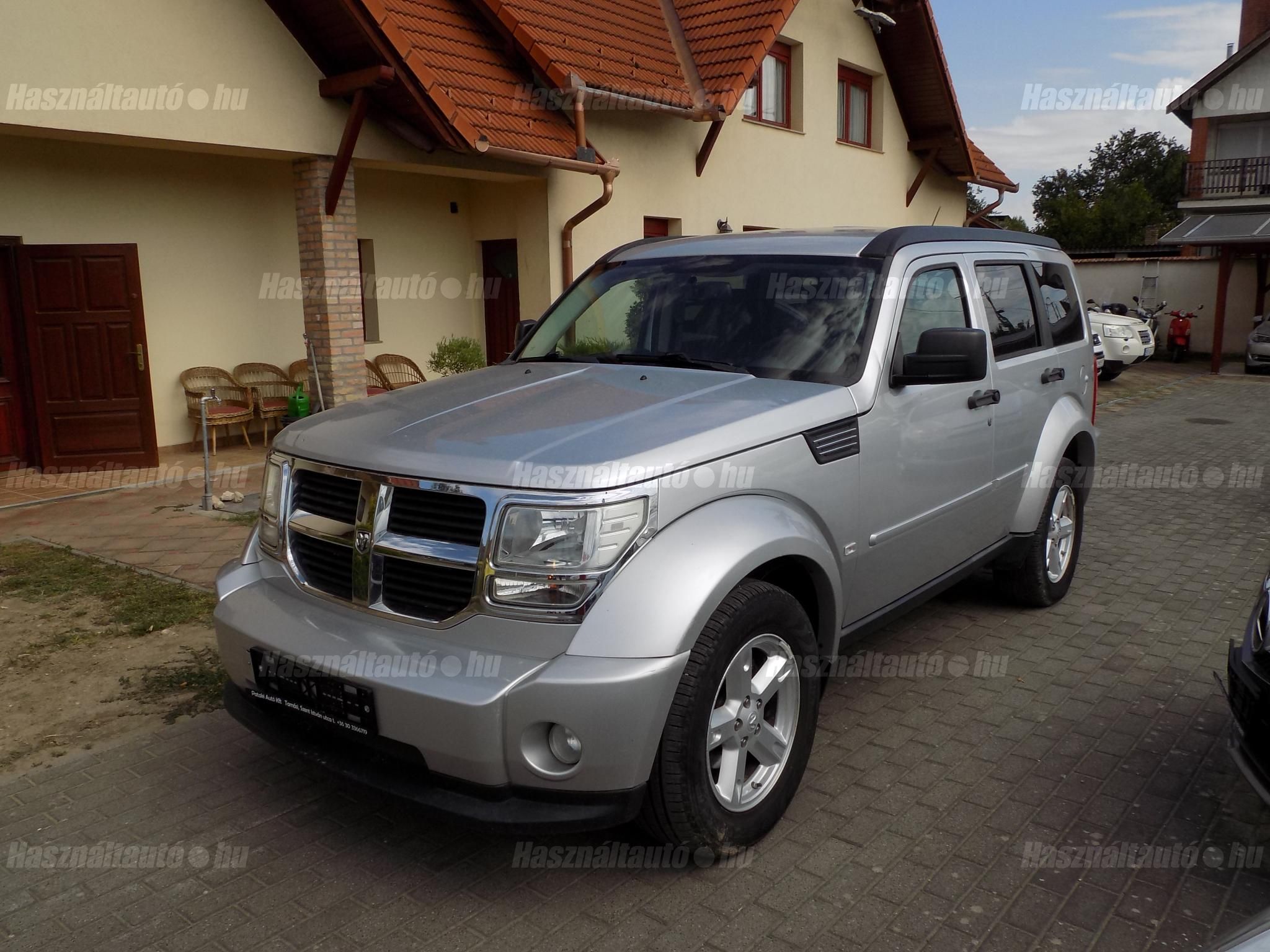 DODGE NITRO 2009/7 - 1