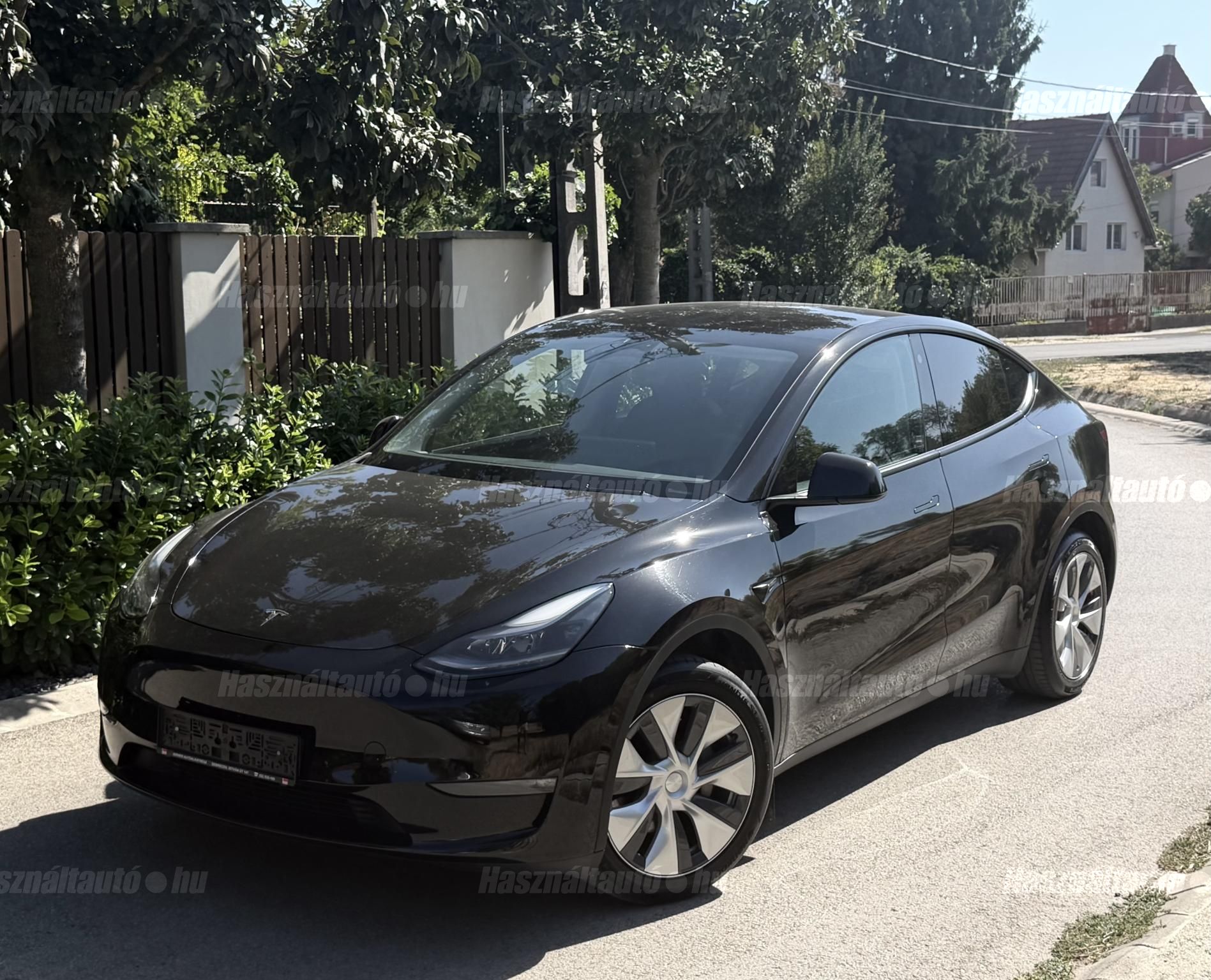 TESLA MODEL Y 2023/9 - 1