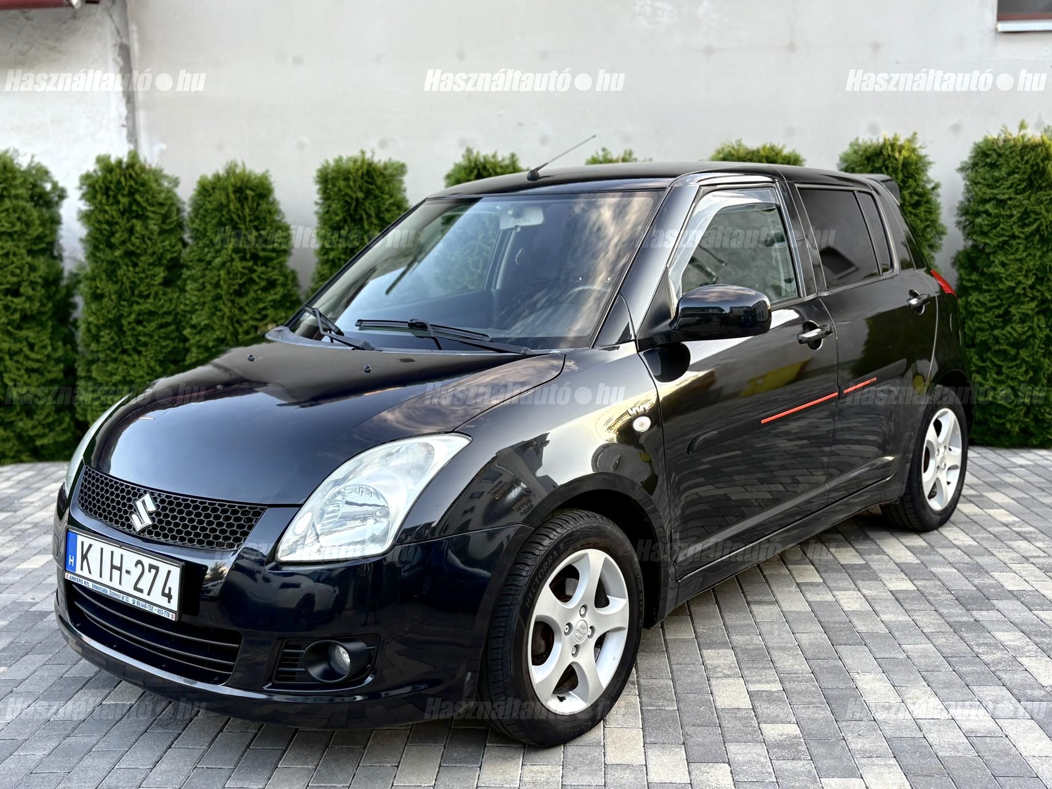 SUZUKI SWIFT 2006/9 - 1
