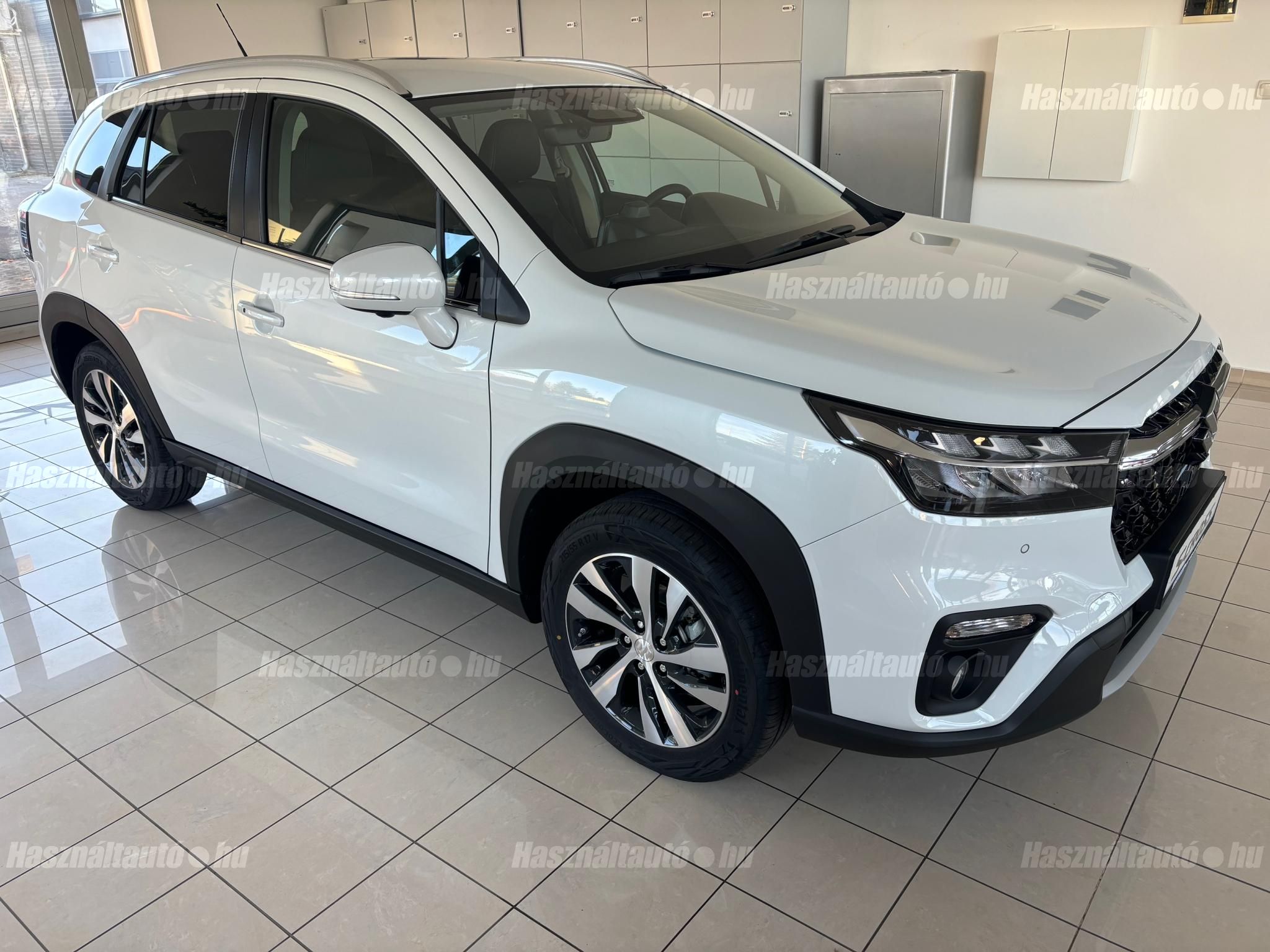 SUZUKI S-CROSS 2026/10 - 1