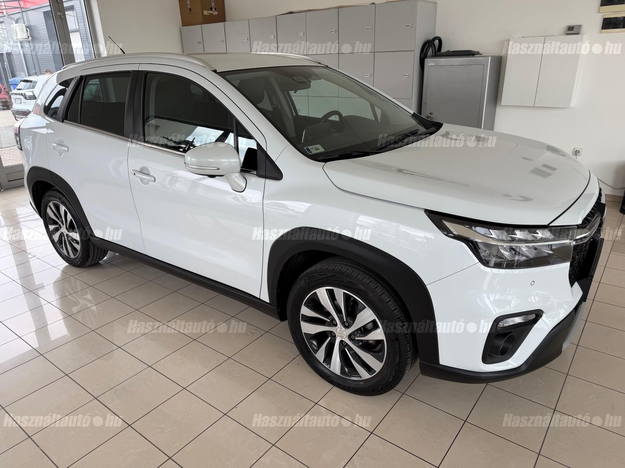 SUZUKI S-CROSS 2026/10 - 1