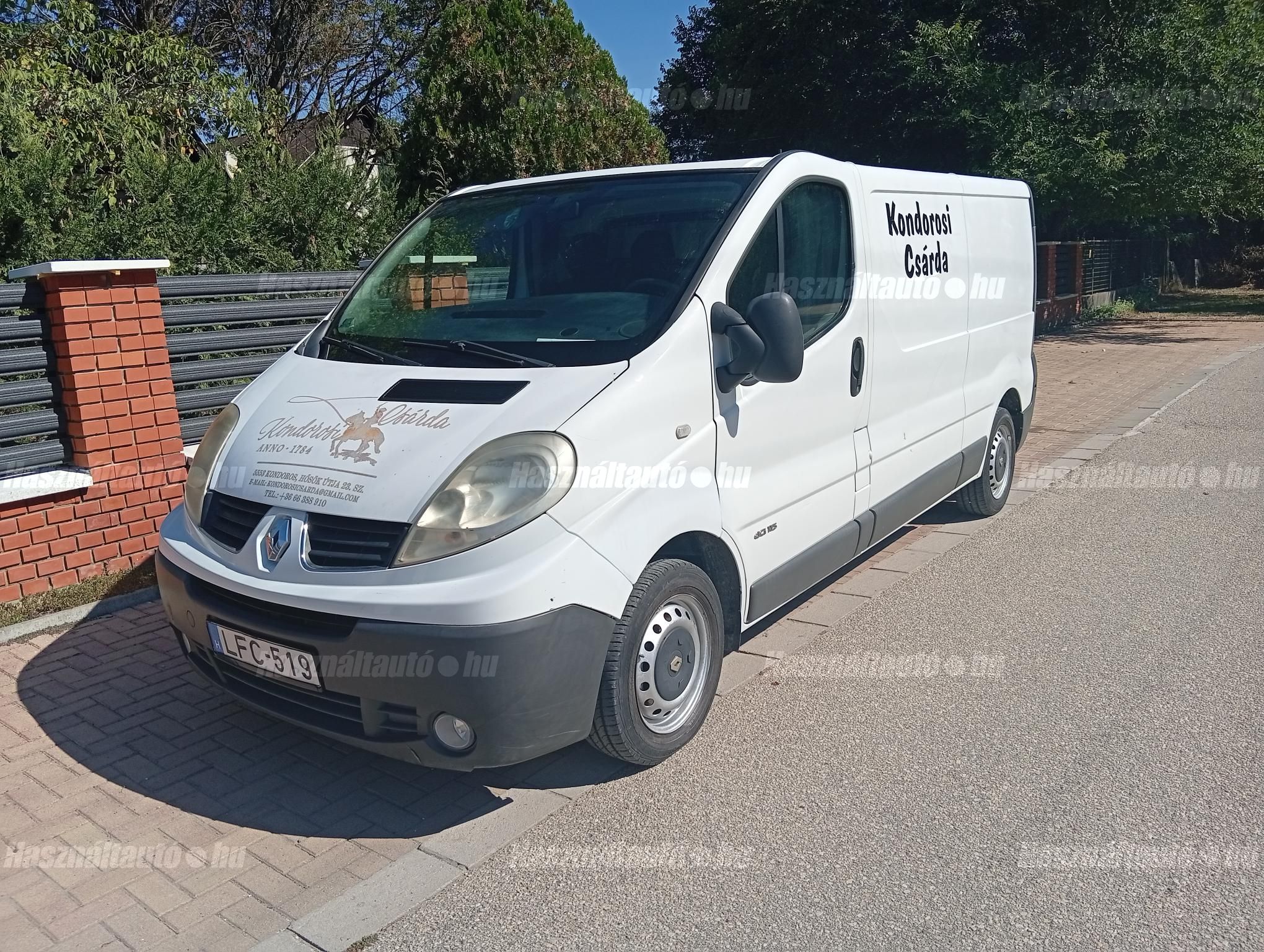 RENAULT TRAFIC 2008/6 - 1