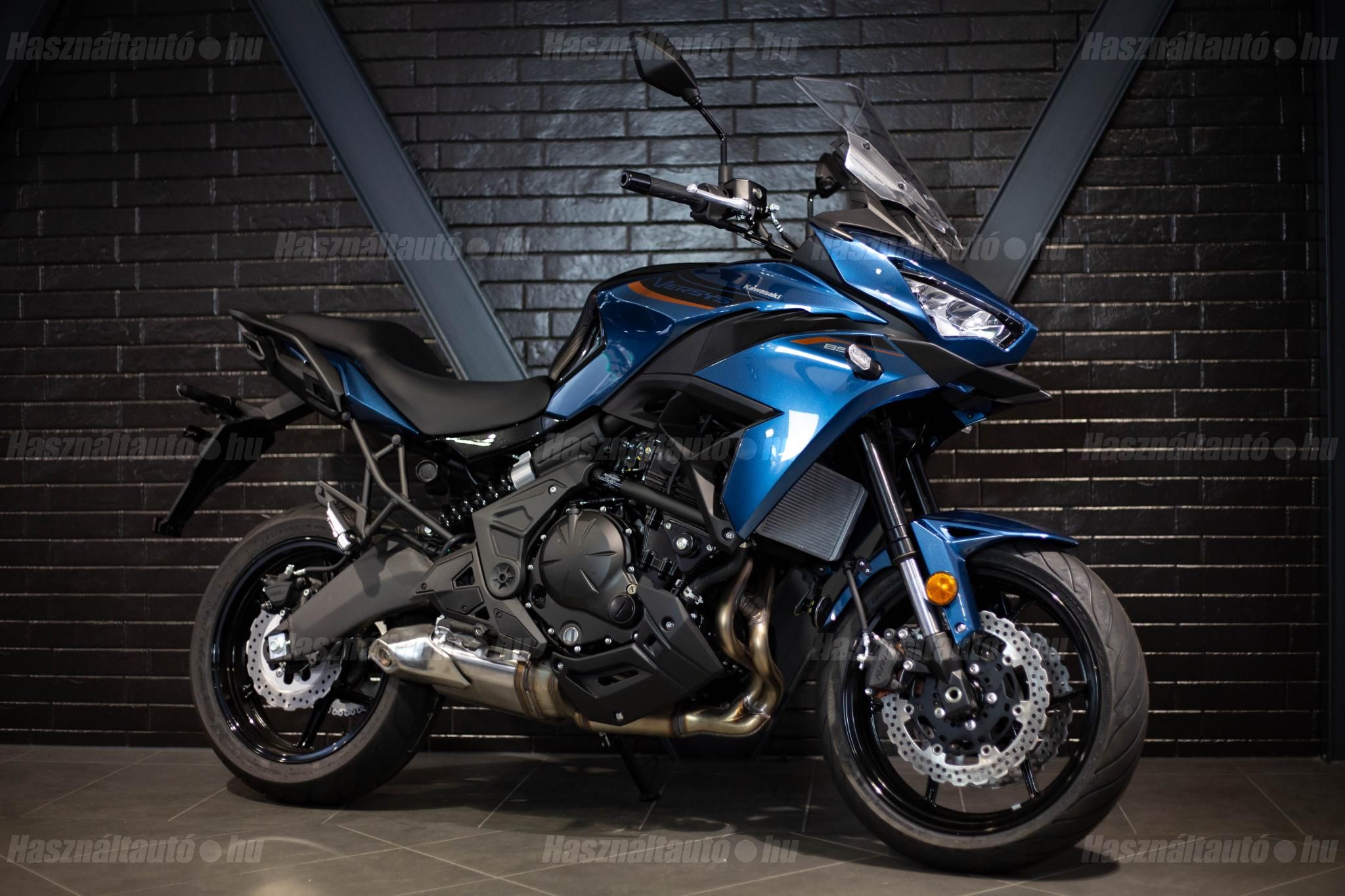 KAWASAKI VERSYS 650 2025/12 - 1