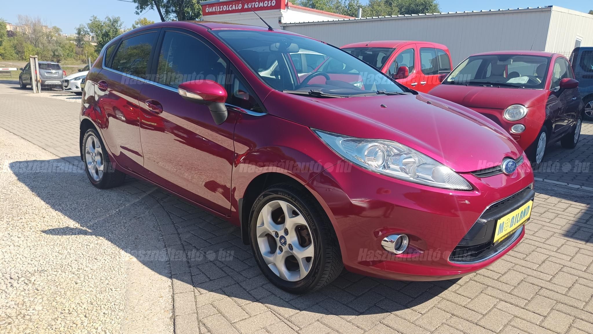 FORD FIESTA 2010/7 - 1