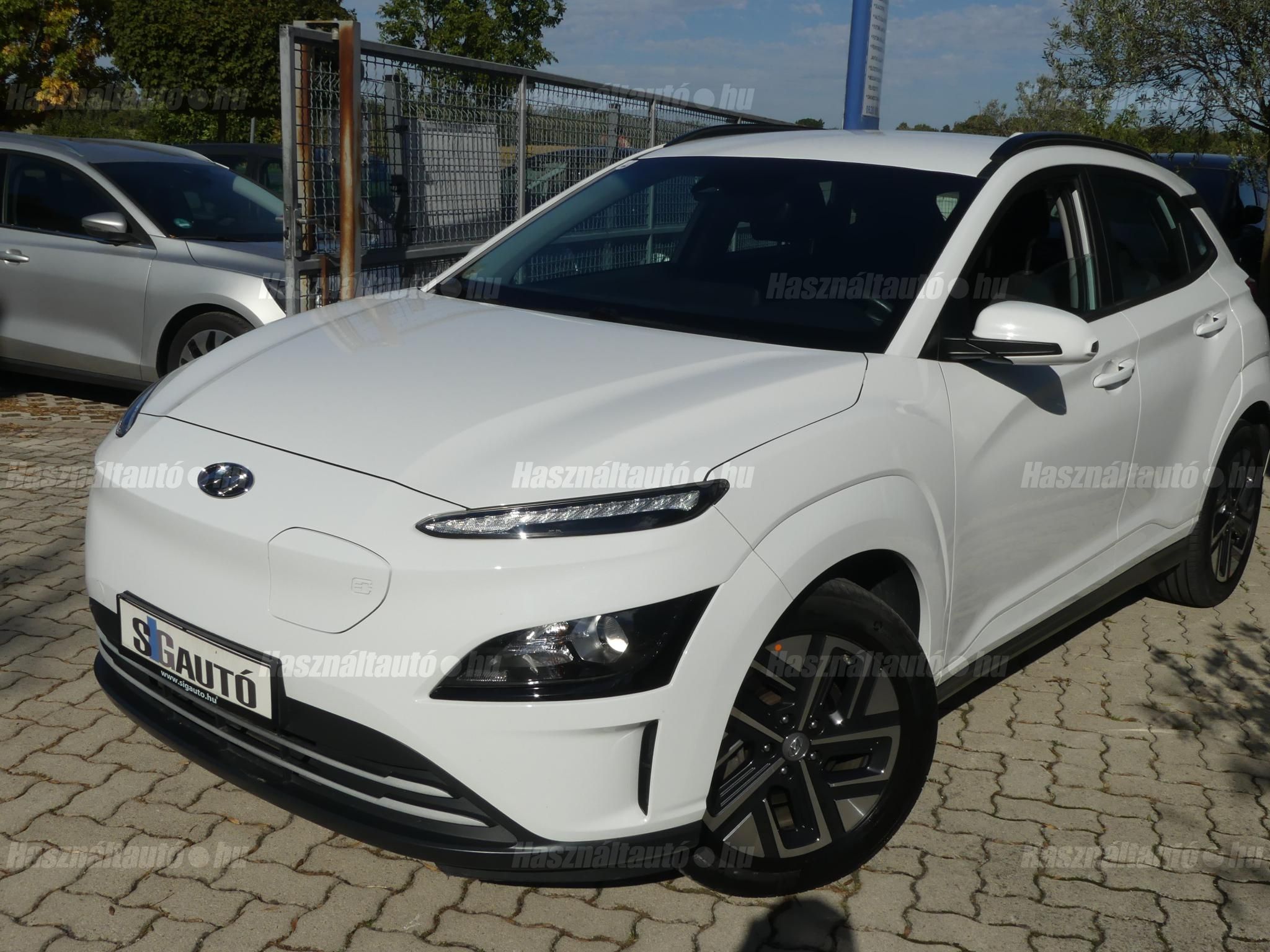 HYUNDAI KONA 2022/5 - 1