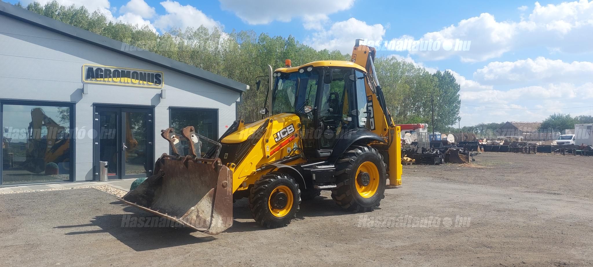 JCB 2016 - 1