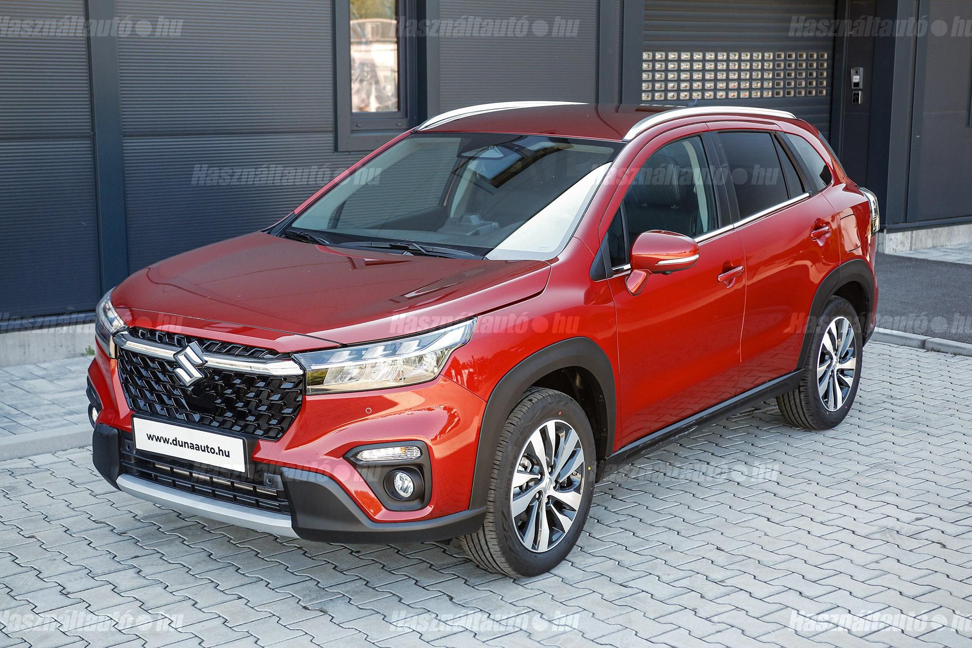 SUZUKI S-CROSS 2026 - 1