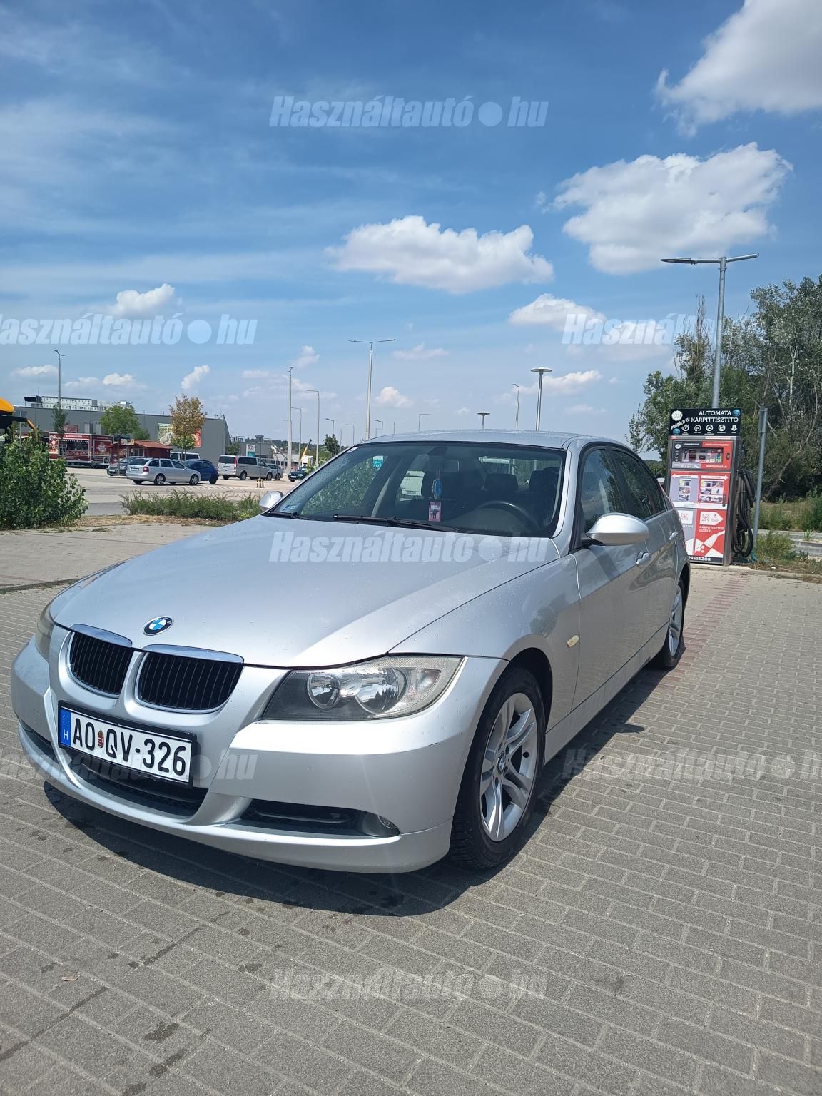 BMW 318 2007/3 - 1