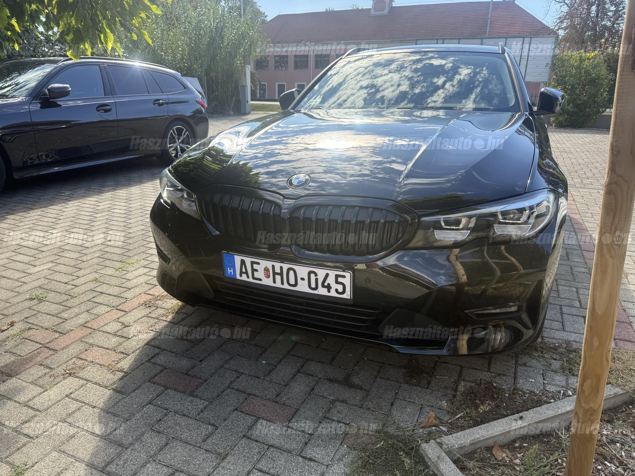 BMW 318 2021/3 - 1