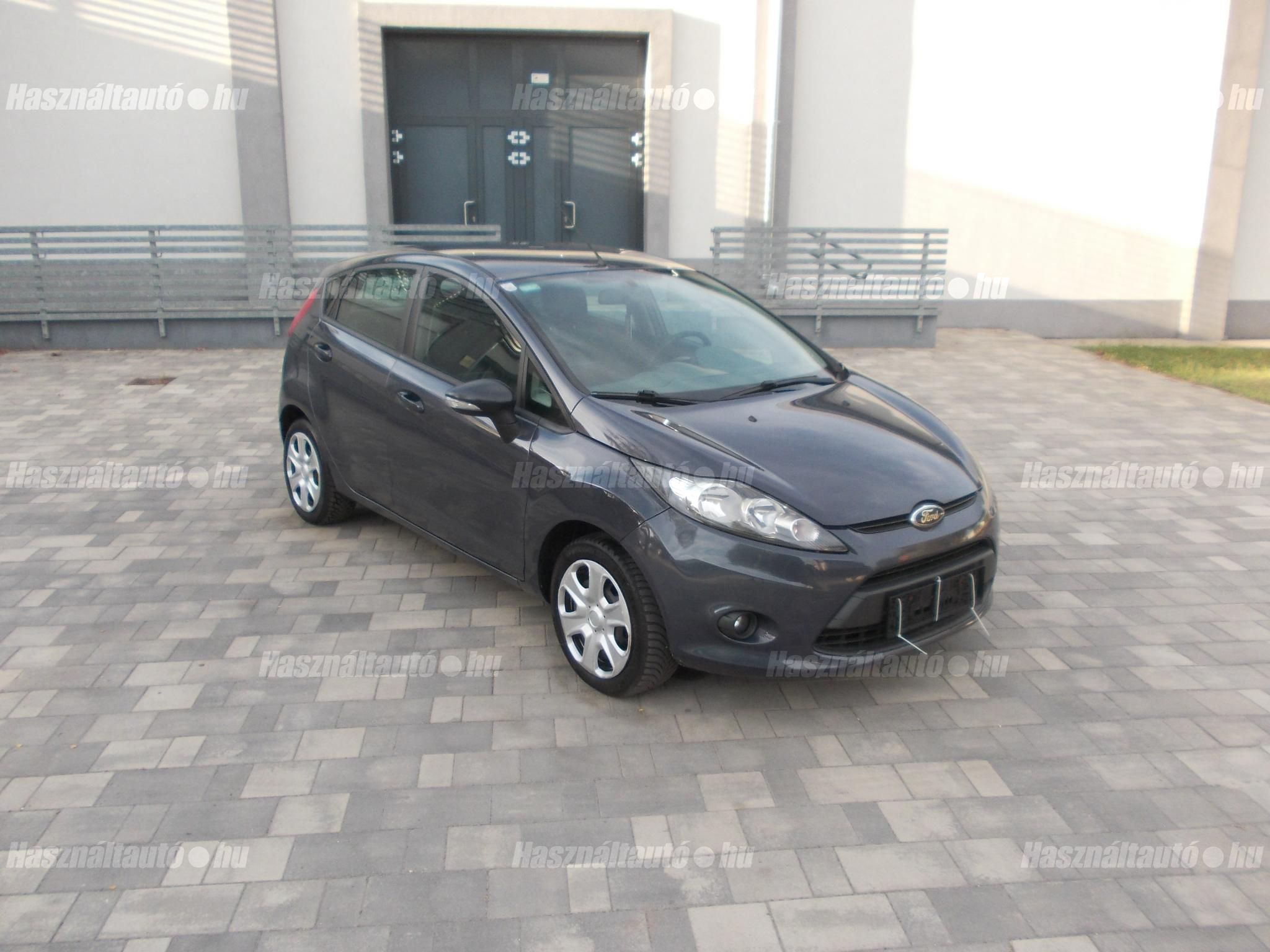 FORD FIESTA 2012 - 1