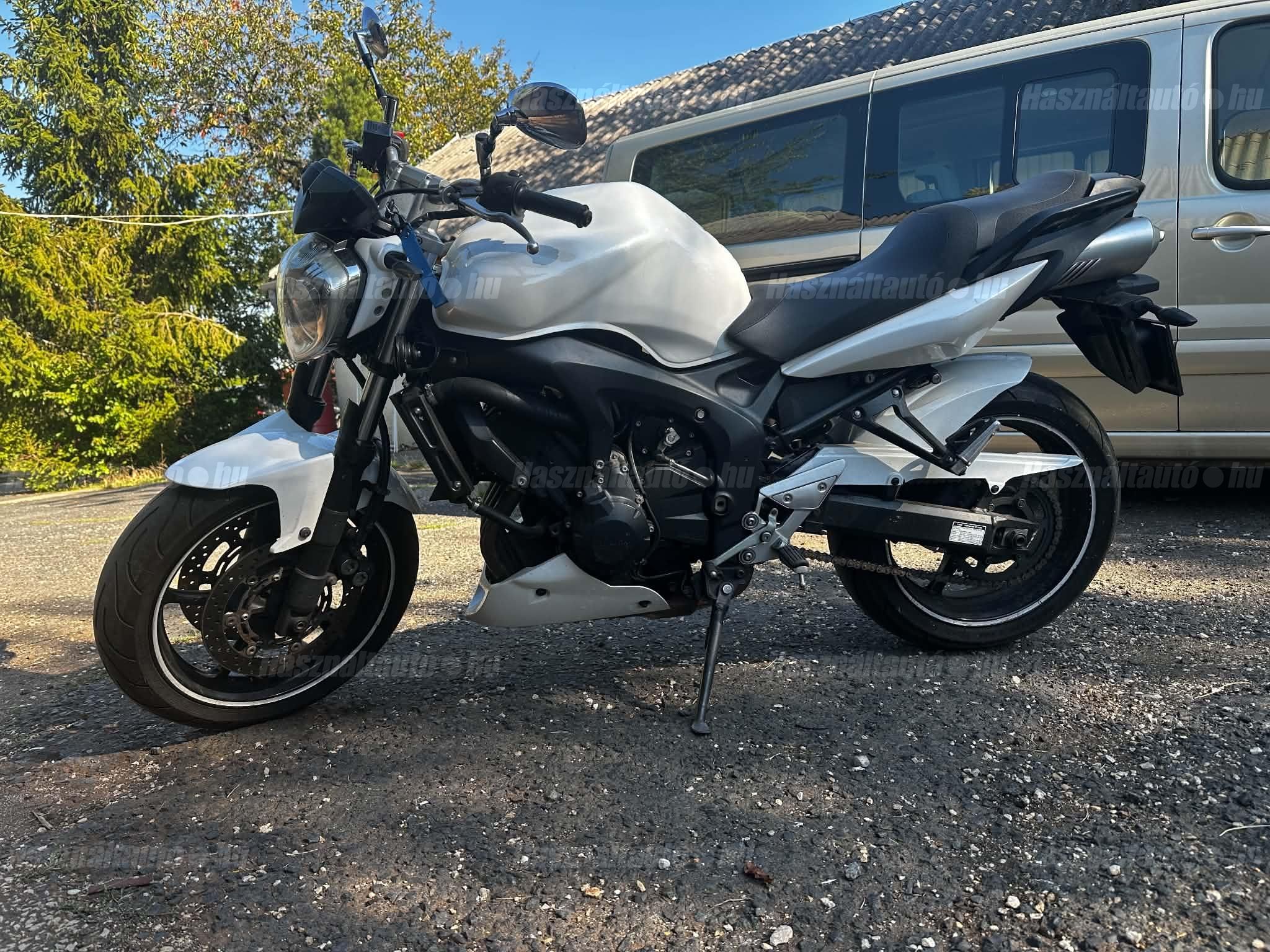 YAMAHA FZ6-N 2007/8 - 1