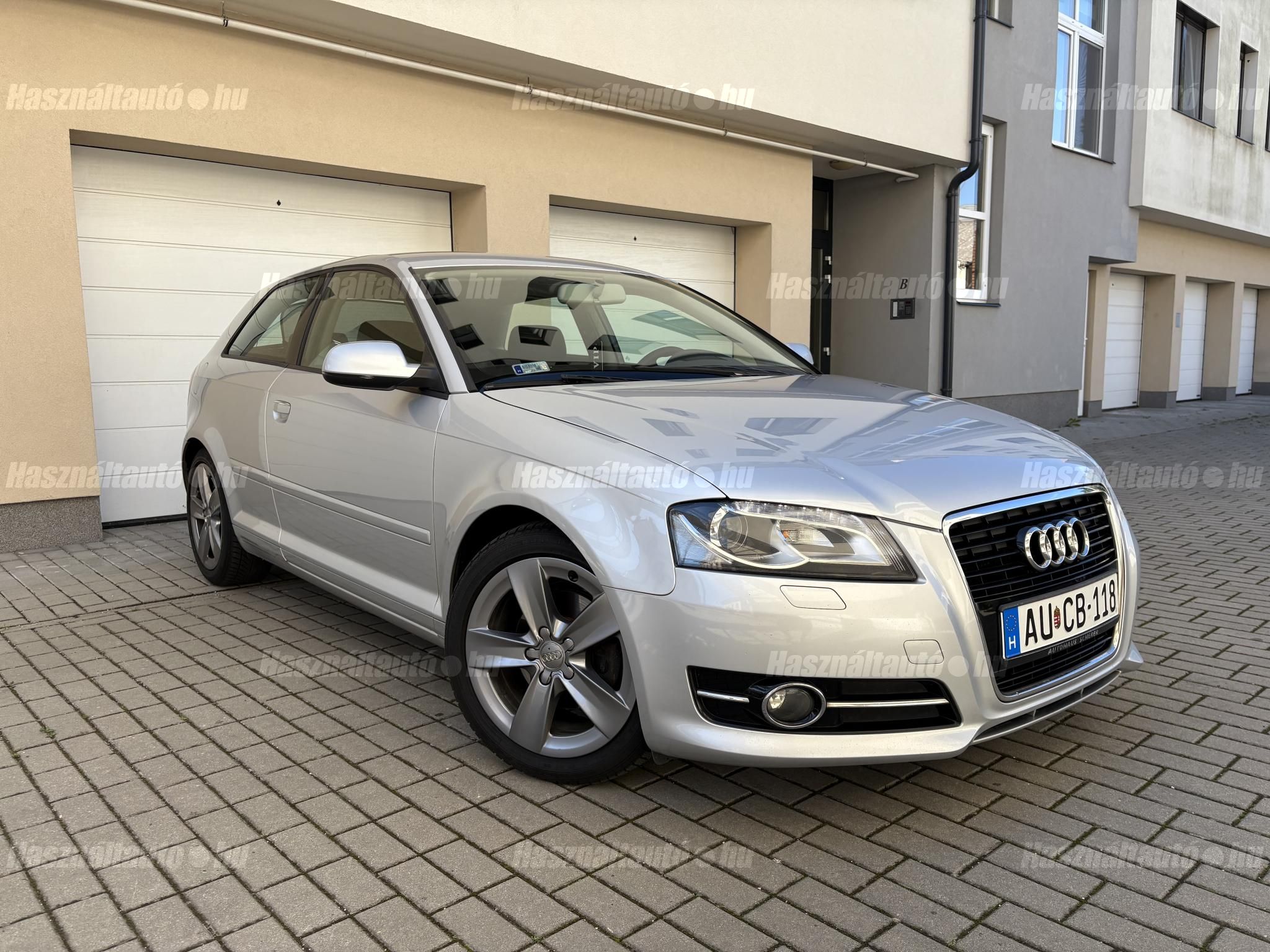 AUDI A3 2011/12 - 1