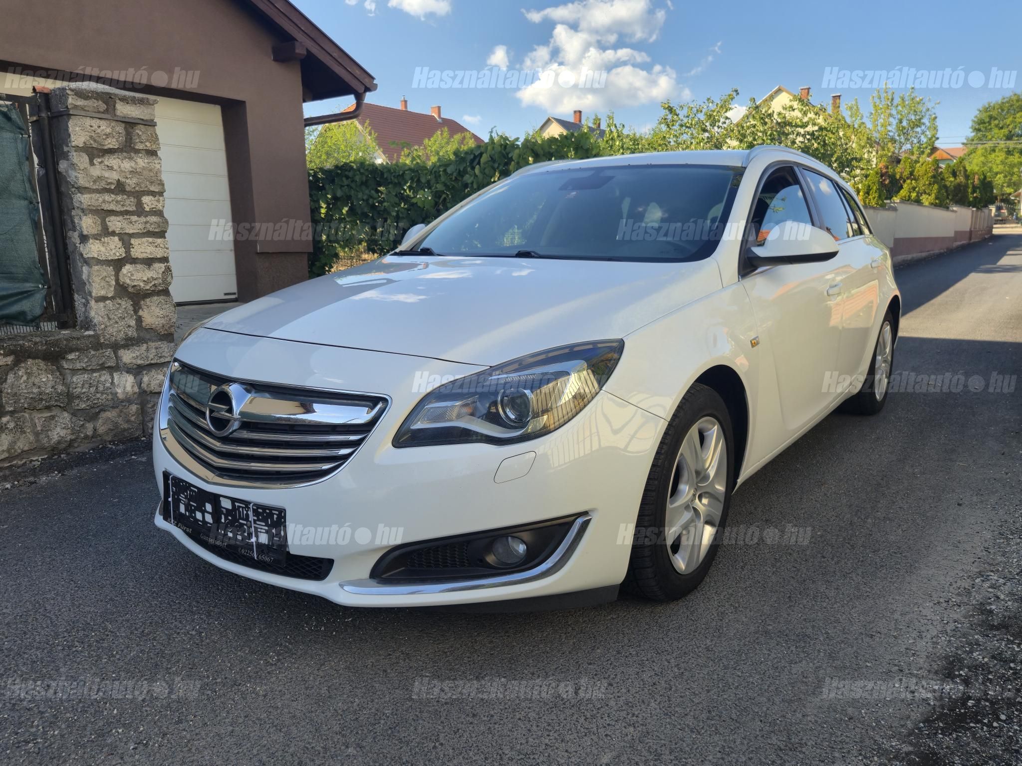 OPEL INSIGNIA 2013/12 - 1