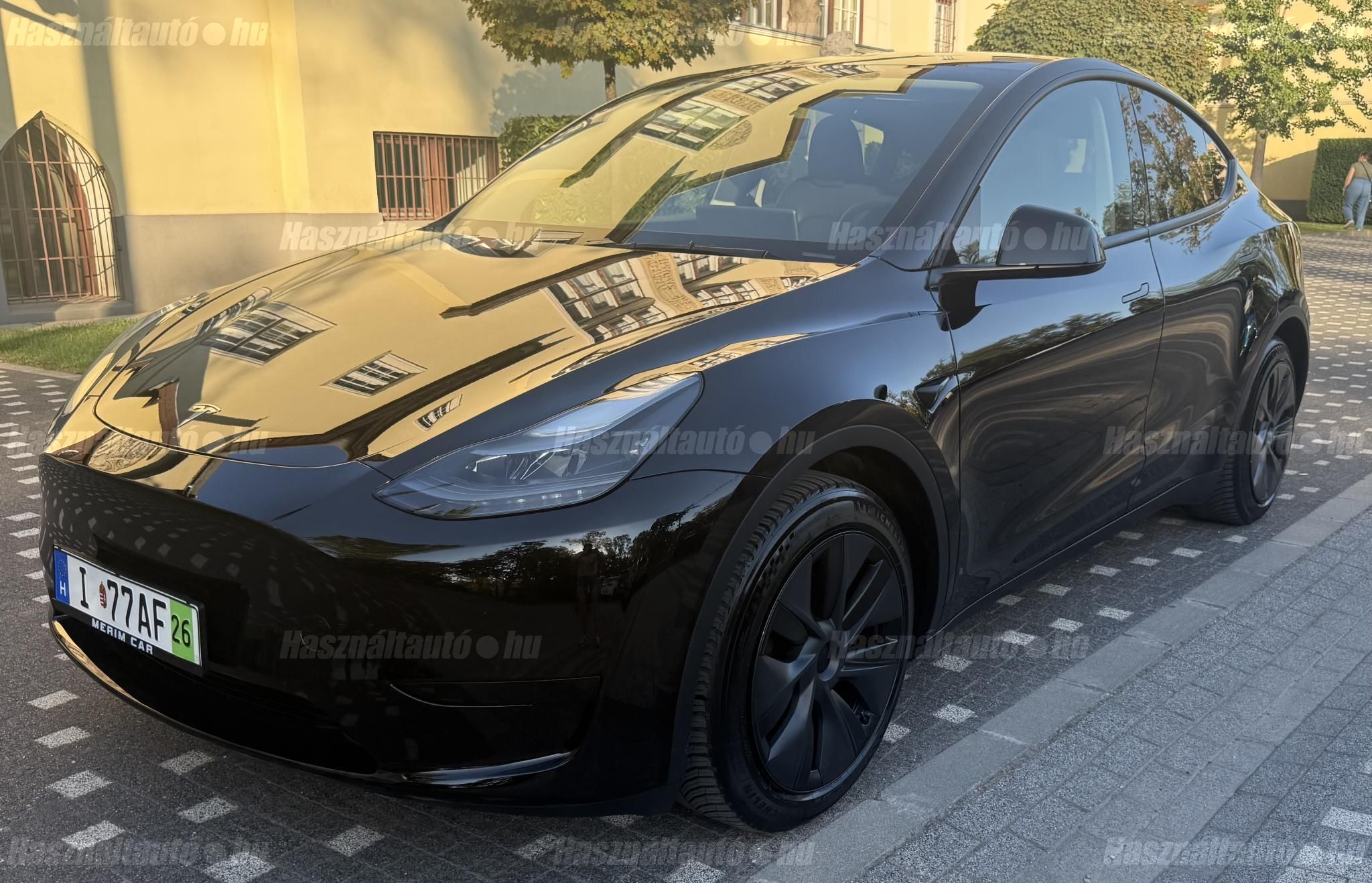 TESLA MODEL Y 2024/11 - 1