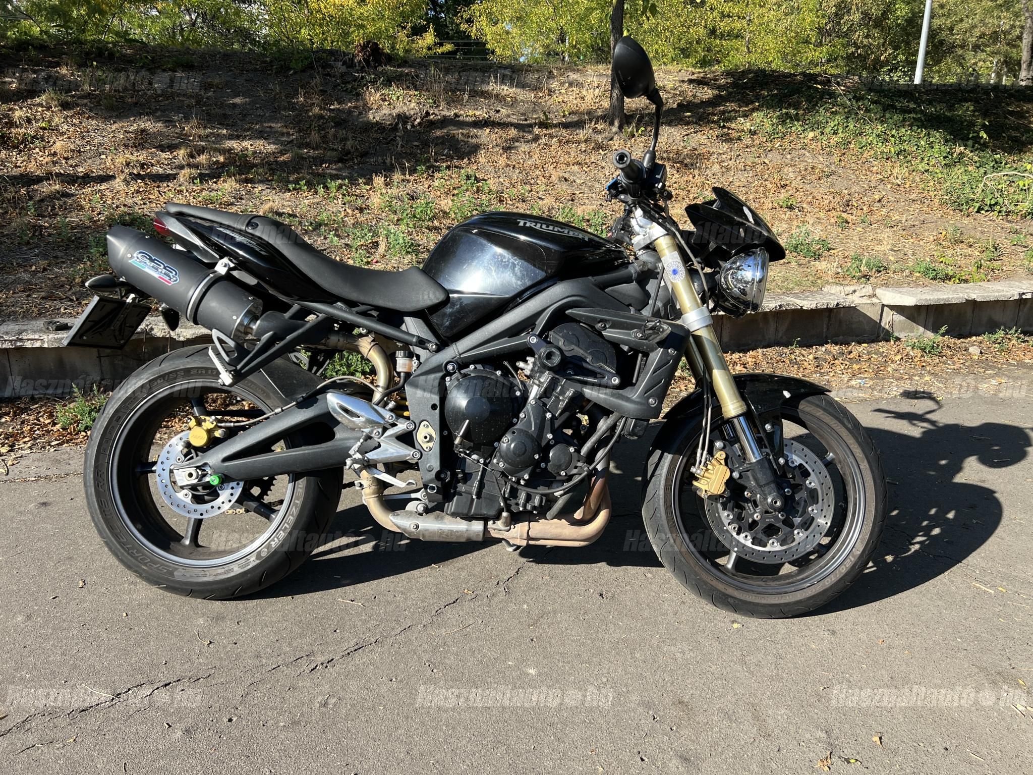TRIUMPH STREET TRIPLE 675 2008/5 - 1