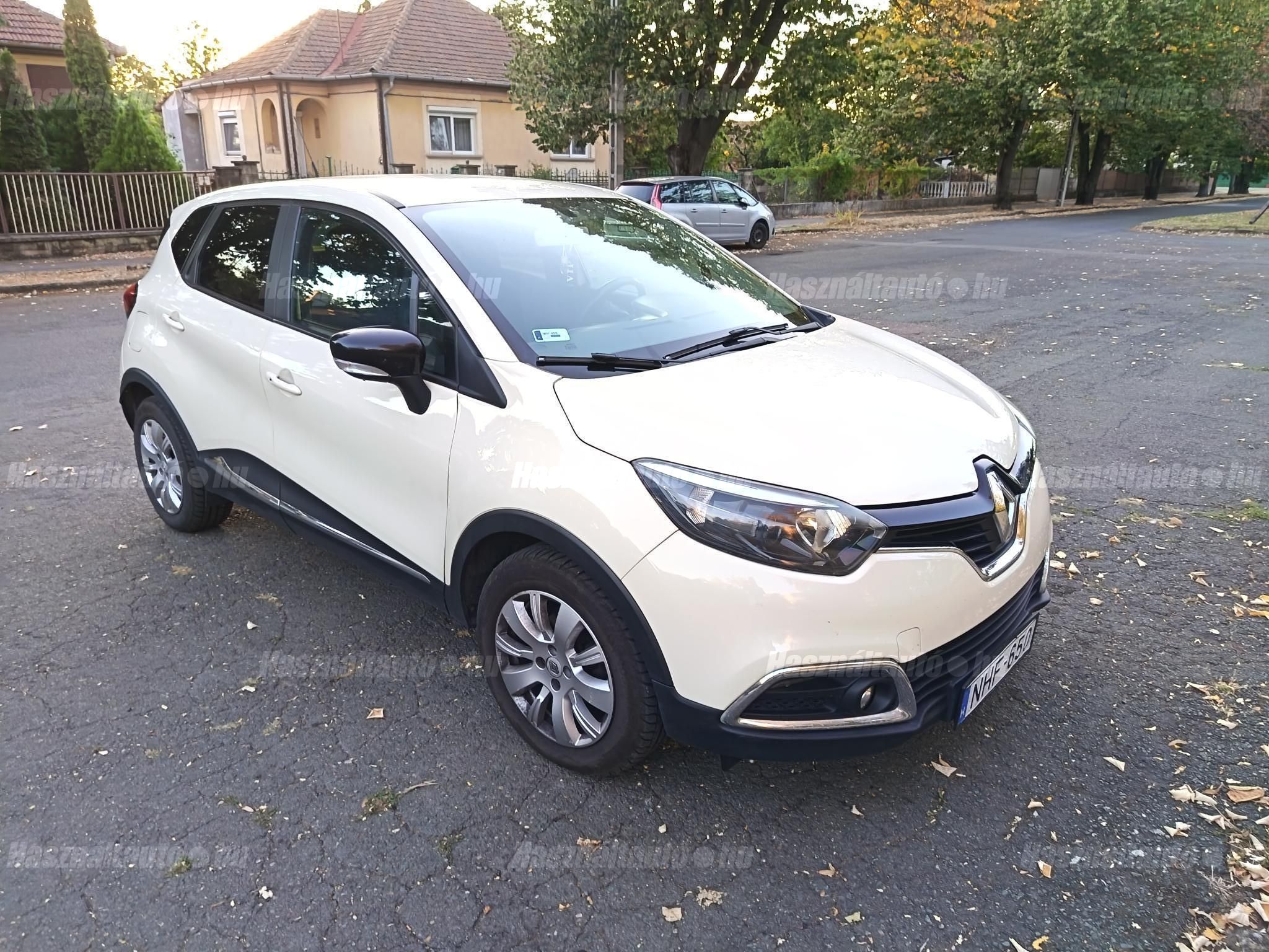 RENAULT CAPTUR 2015/9 - 1