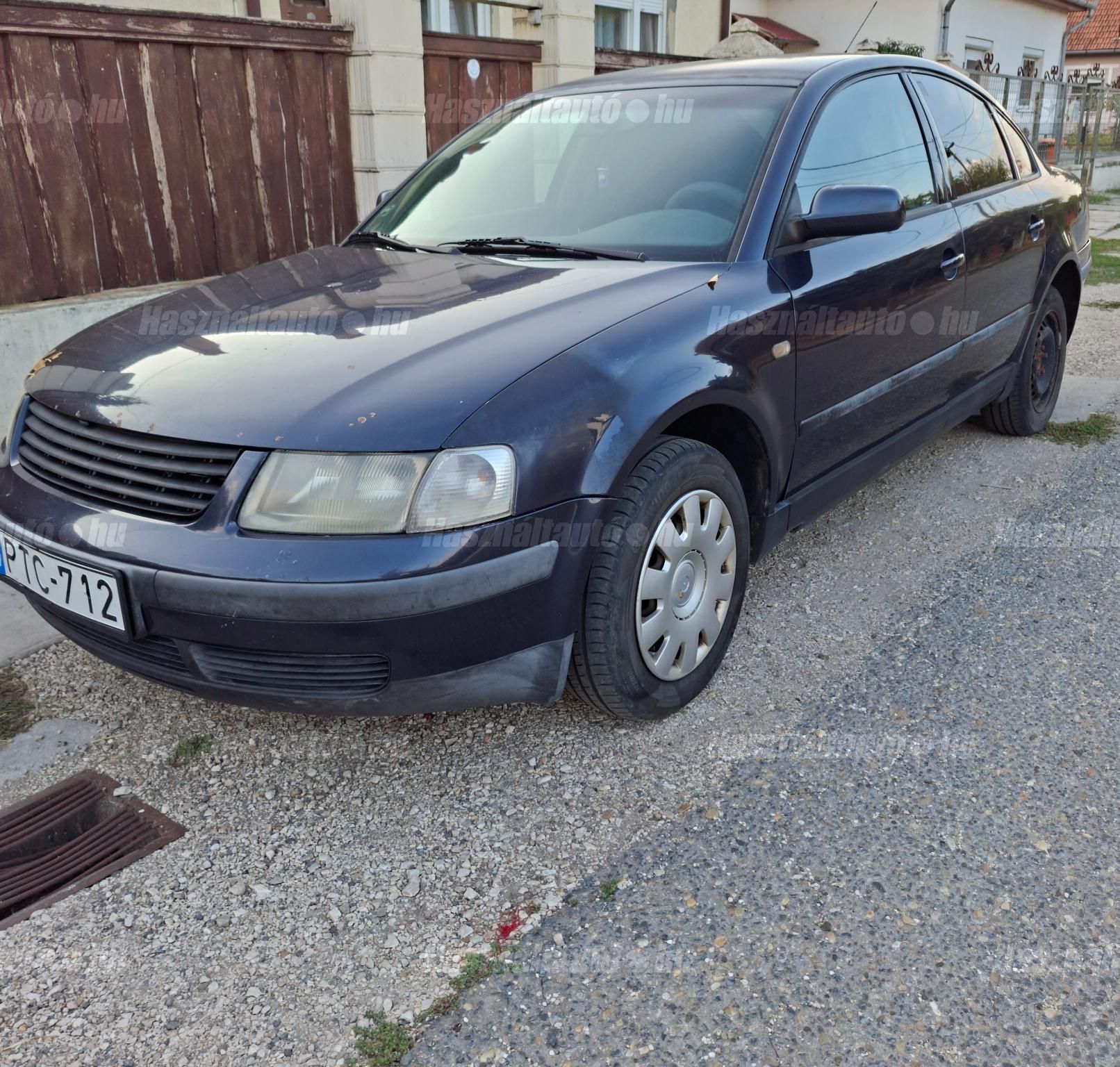 VOLKSWAGEN PASSAT V 1998/4 - 1