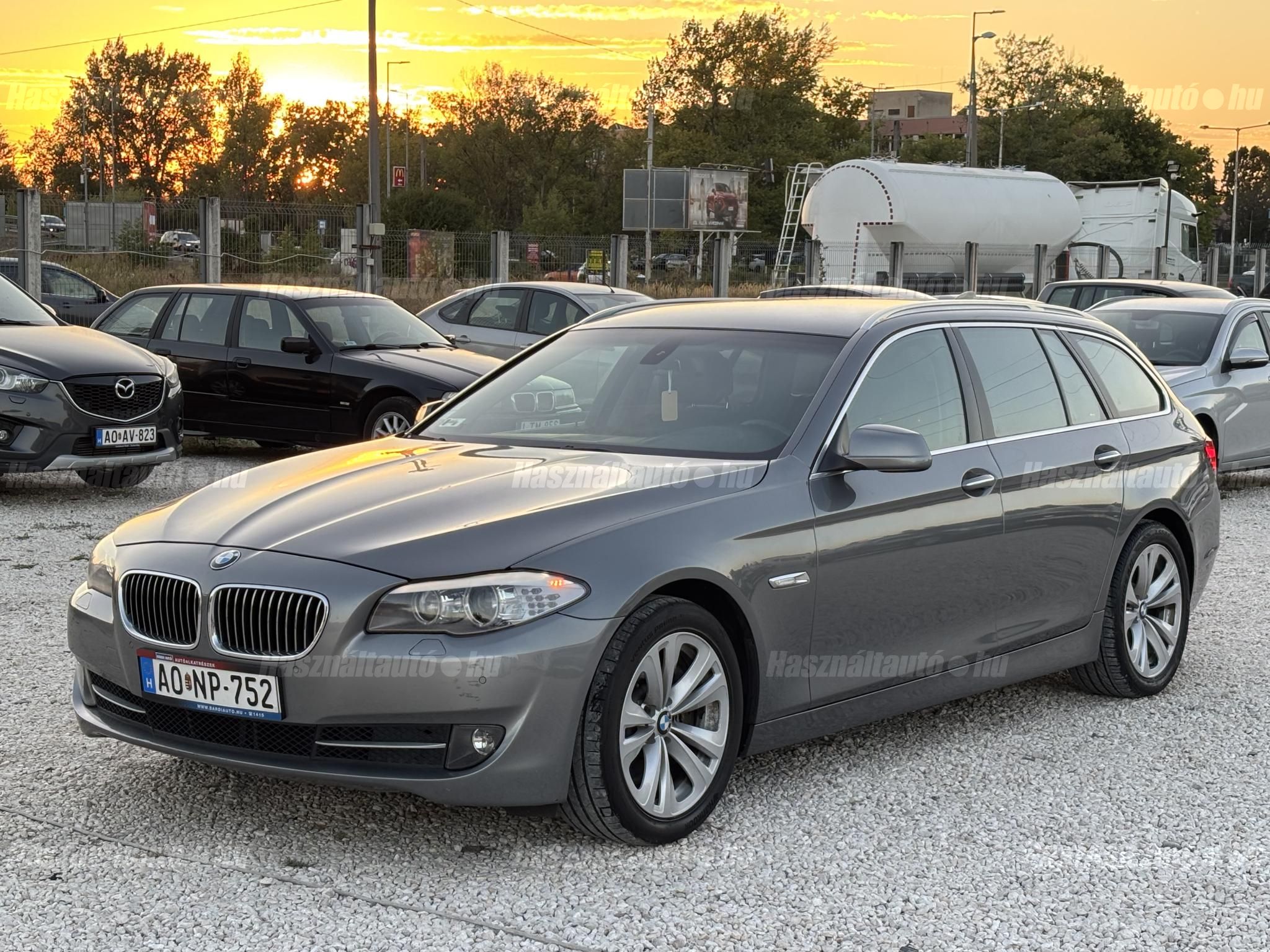 BMW 530 2011/9 - 1