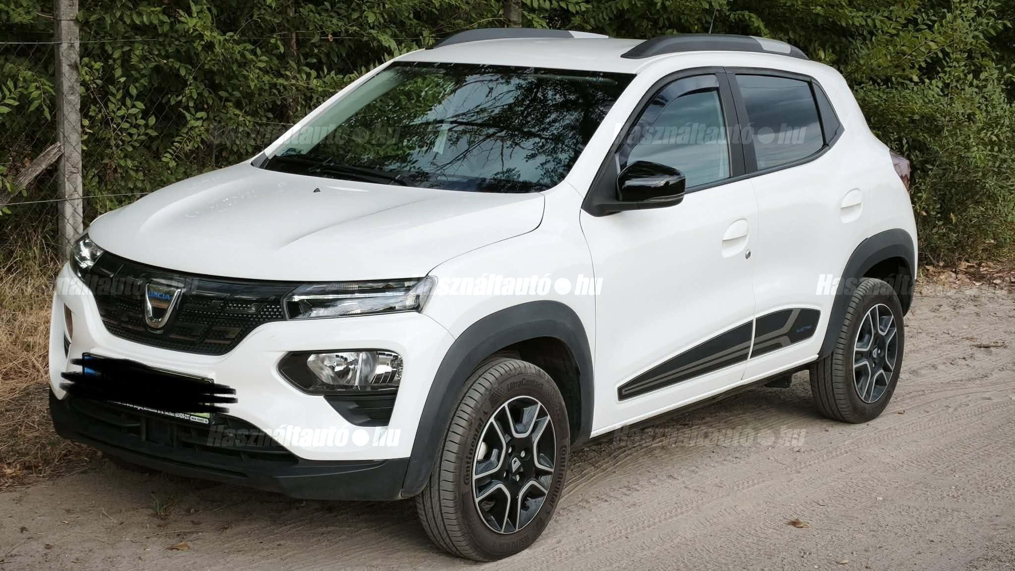 DACIA SPRING 2022/12 - 1