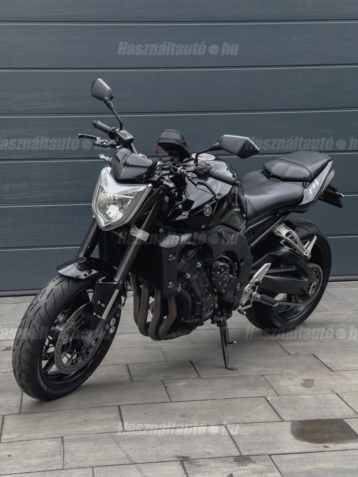 YAMAHA FZ1 2006 - 1
