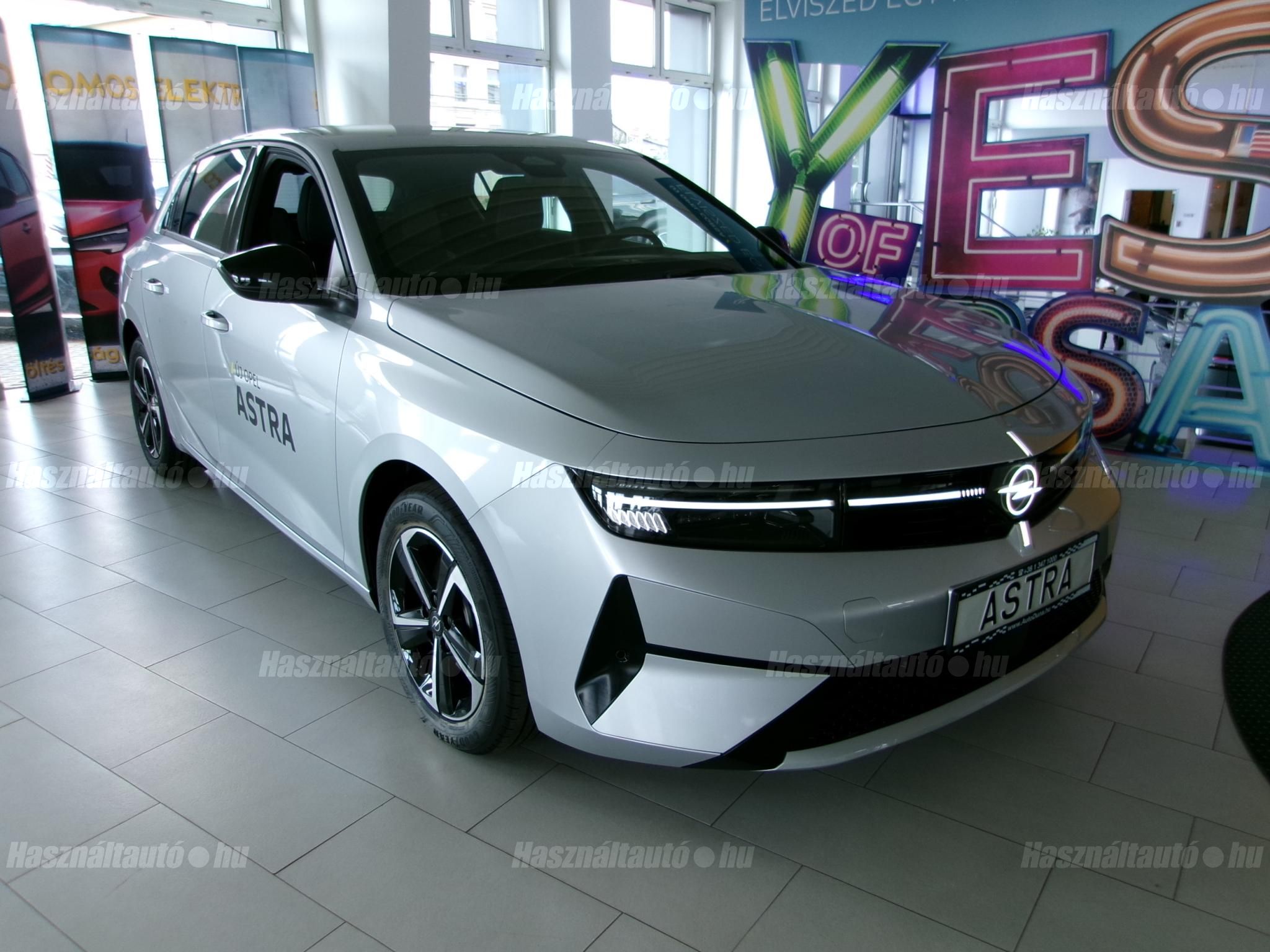 OPEL ASTRA L 2026 - 1