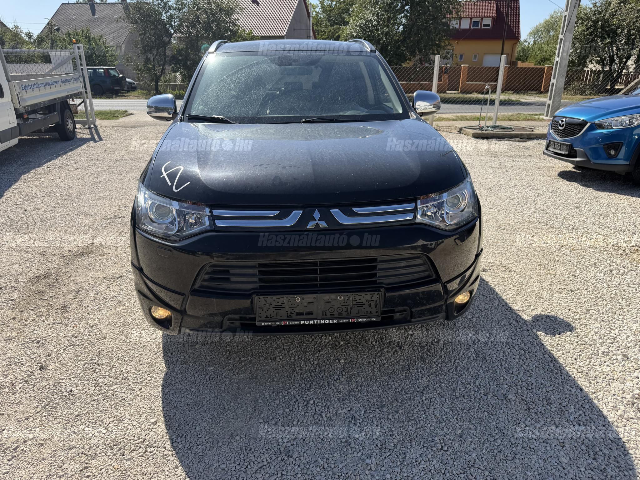 MITSUBISHI OUTLANDER 2013/8 - 1