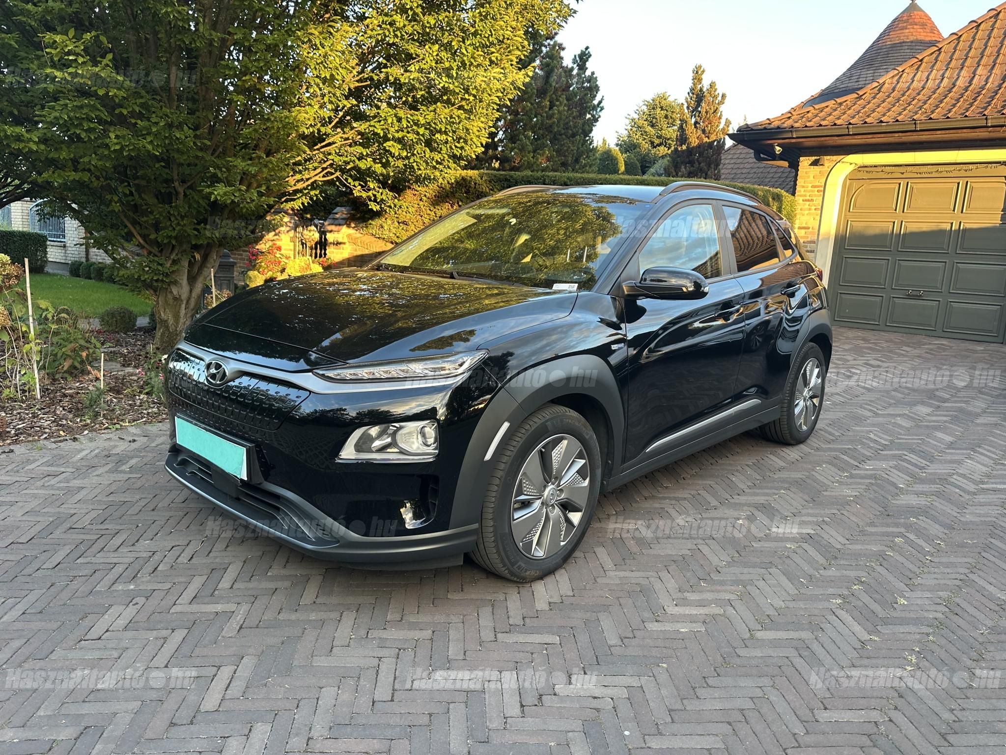 HYUNDAI KONA 2020/12 - 1