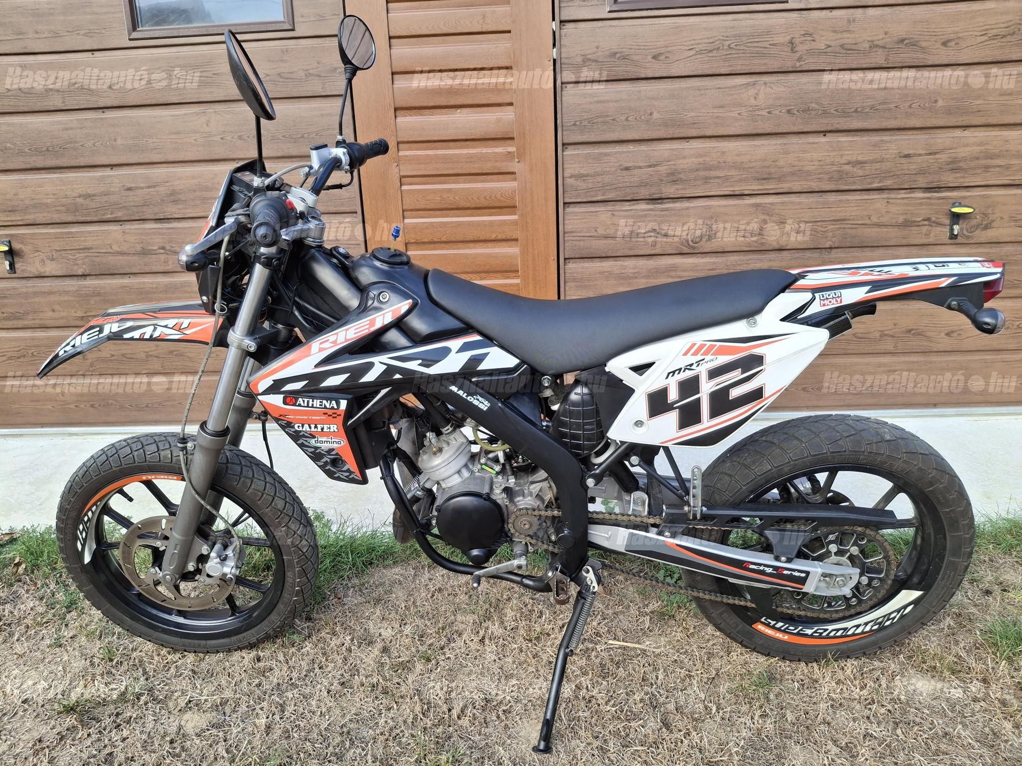RIEJU MRT 50 SUPERMOTO 2016/7 - 1