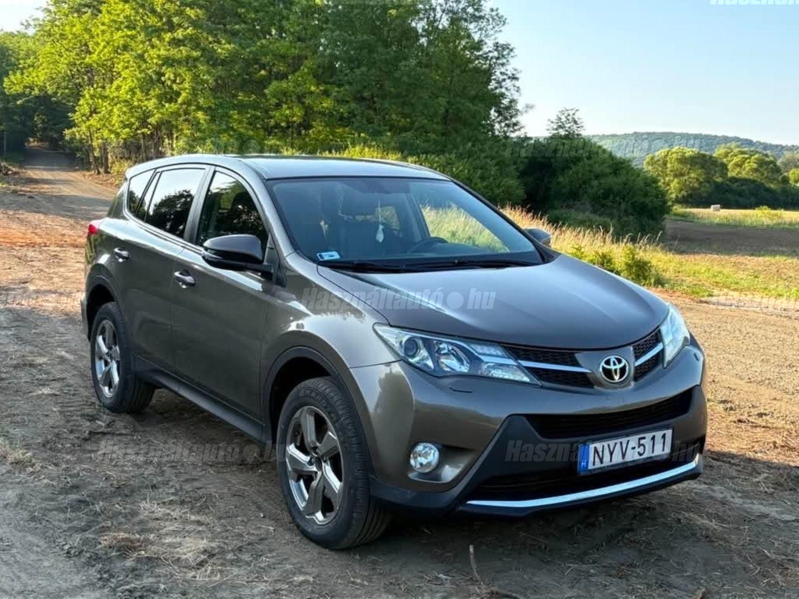 TOYOTA RAV 4 2015/7 - 1