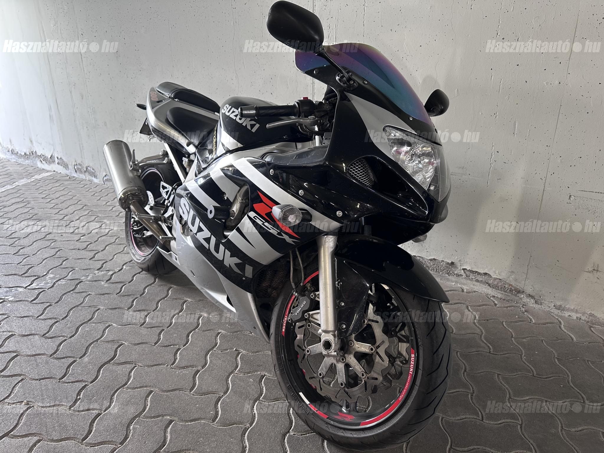 SUZUKI GSX-R 600 2003/10 - 1