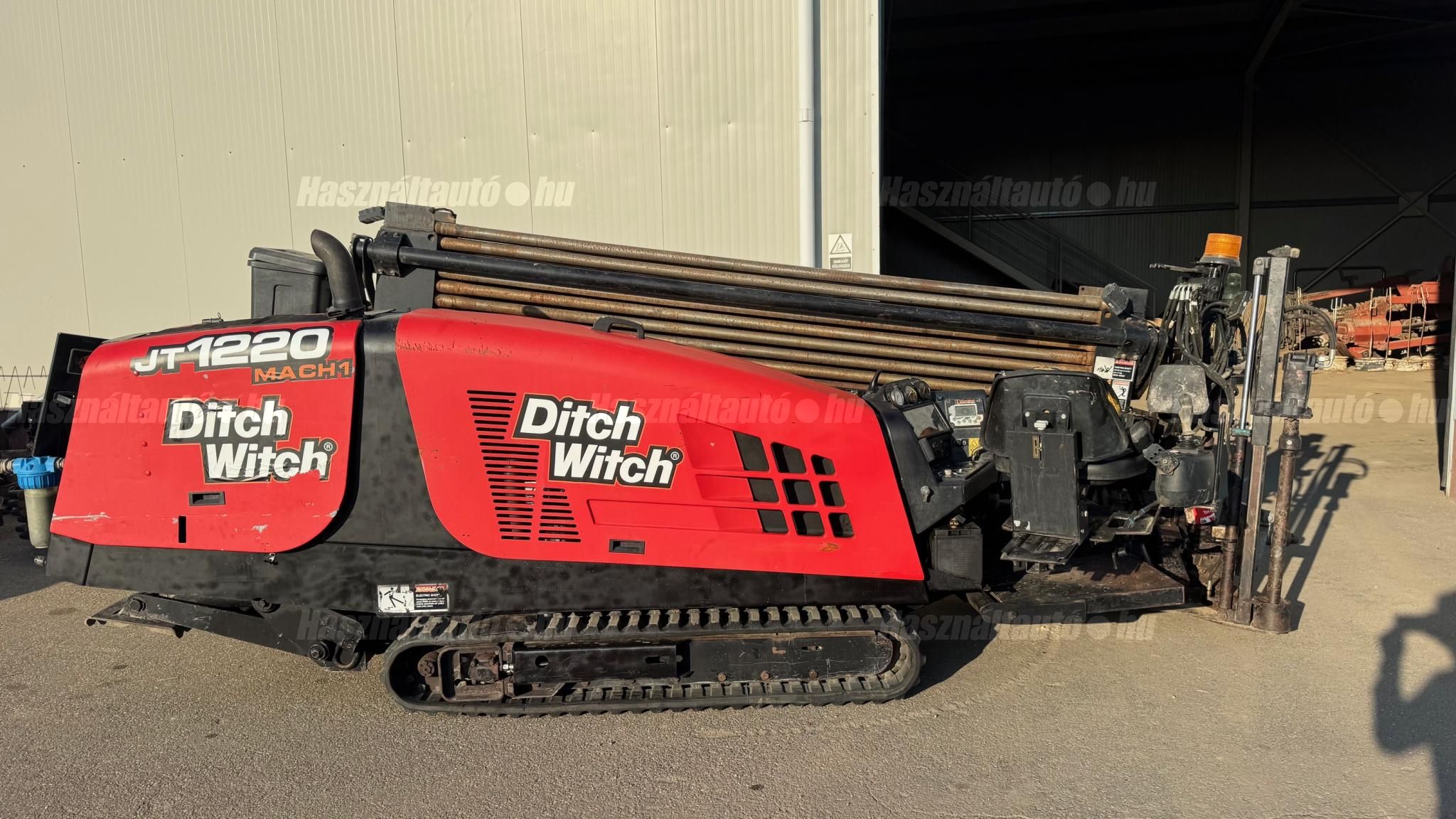DITCH-WITCH 2005/4 - 1