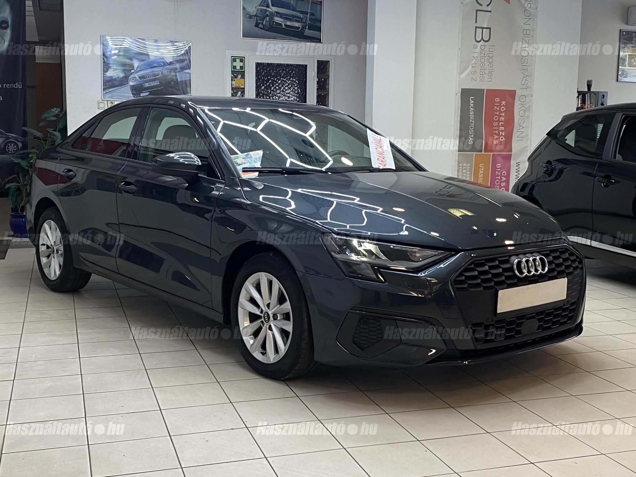 AUDI A3 2021/10 - 1