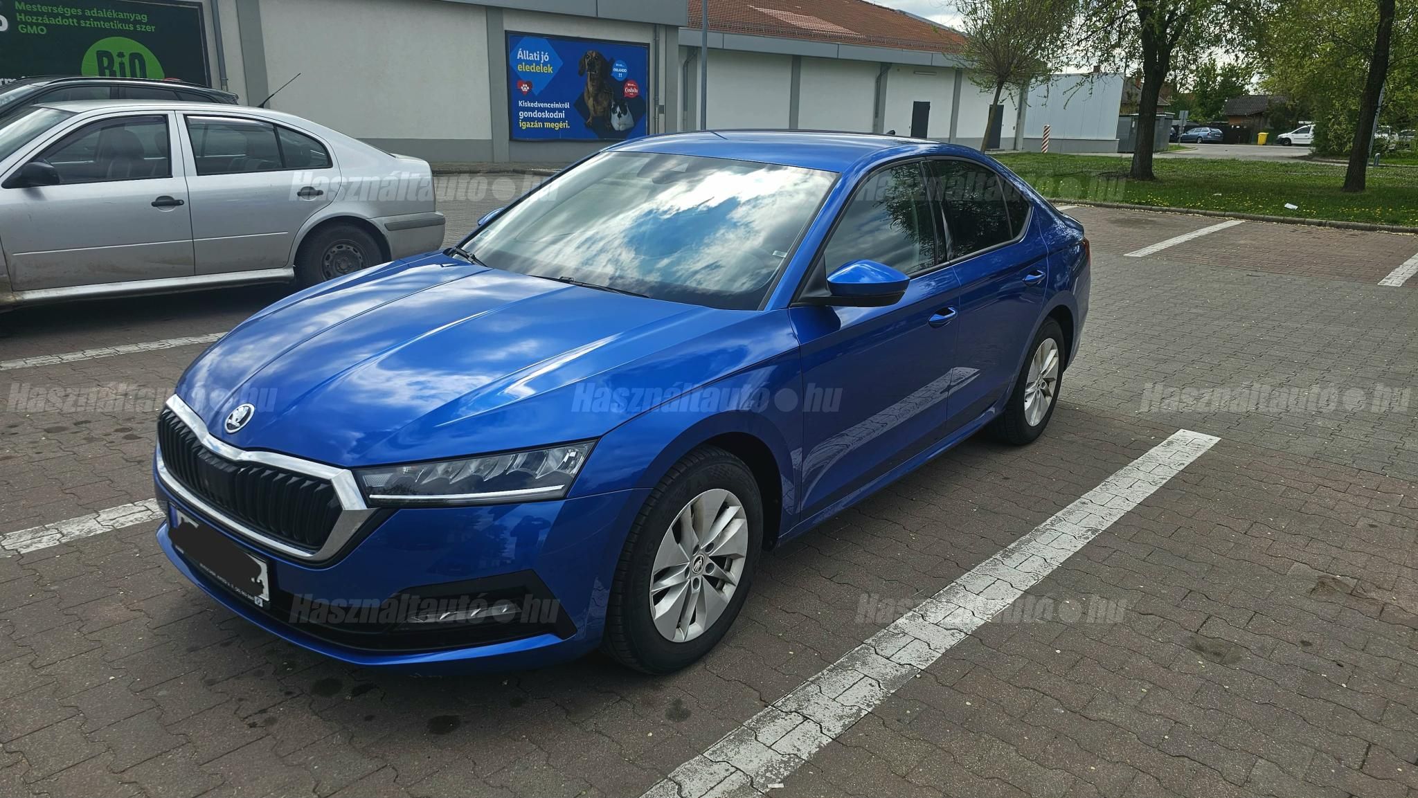 SKODA OCTAVIA 2023/8 - 1