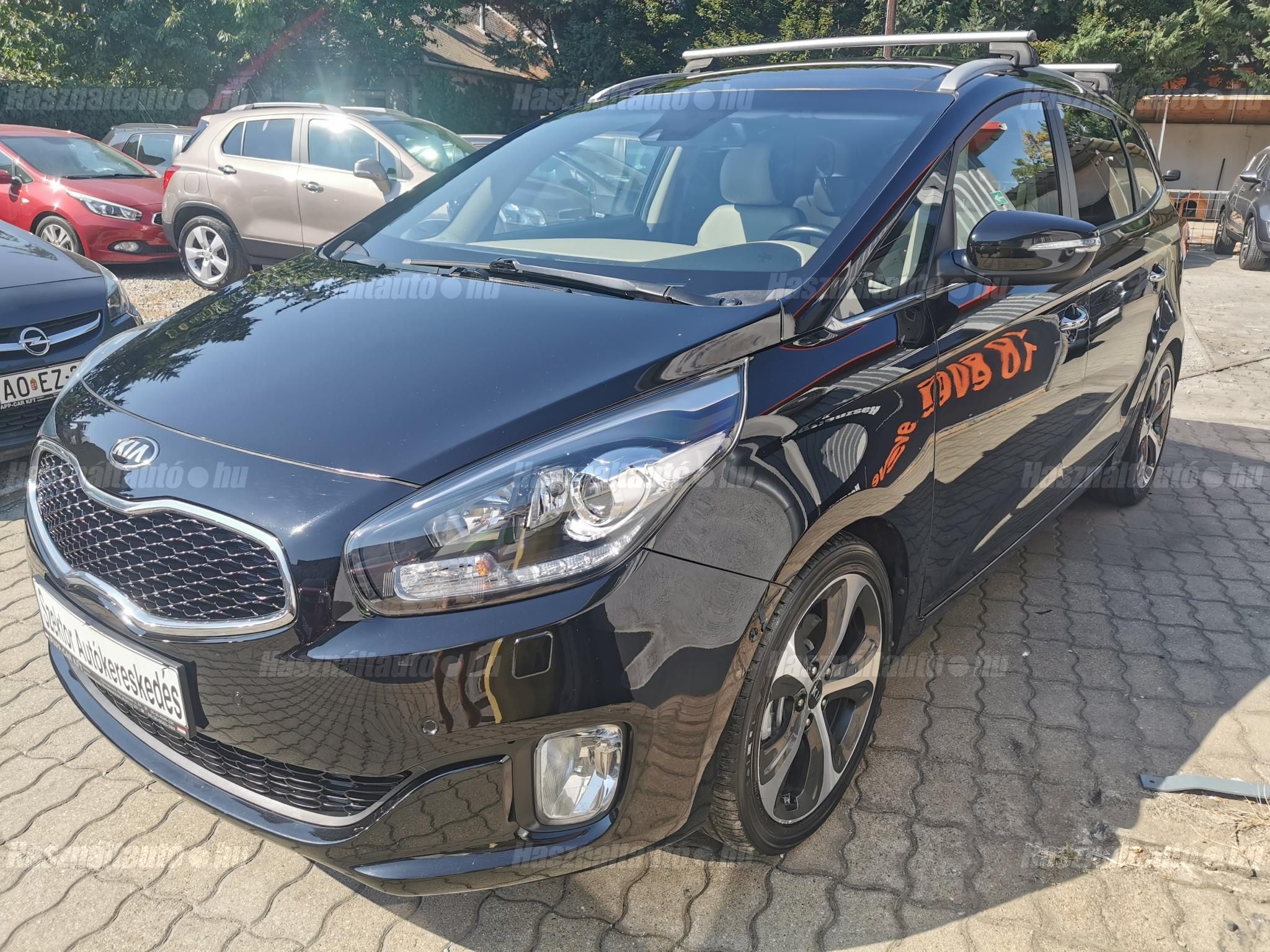 KIA CARENS 2013/7 - 1
