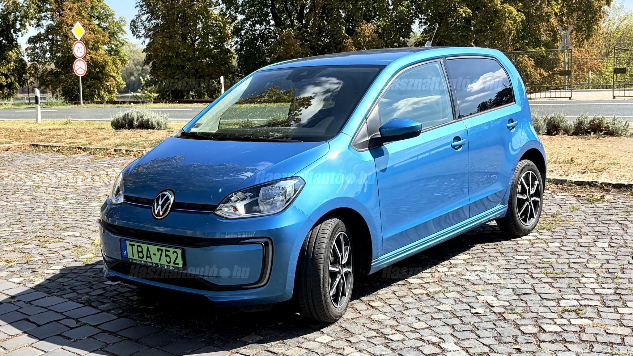 VOLKSWAGEN UP 2021/12 - 1