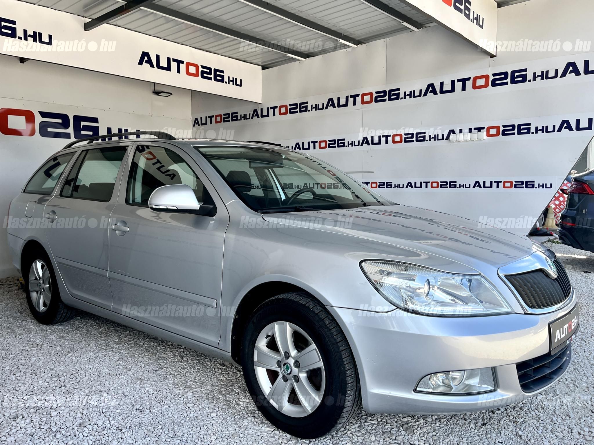 SKODA OCTAVIA 2012/6 - 1