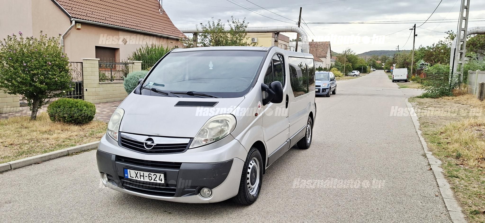 OPEL VIVARO 2008 - 1