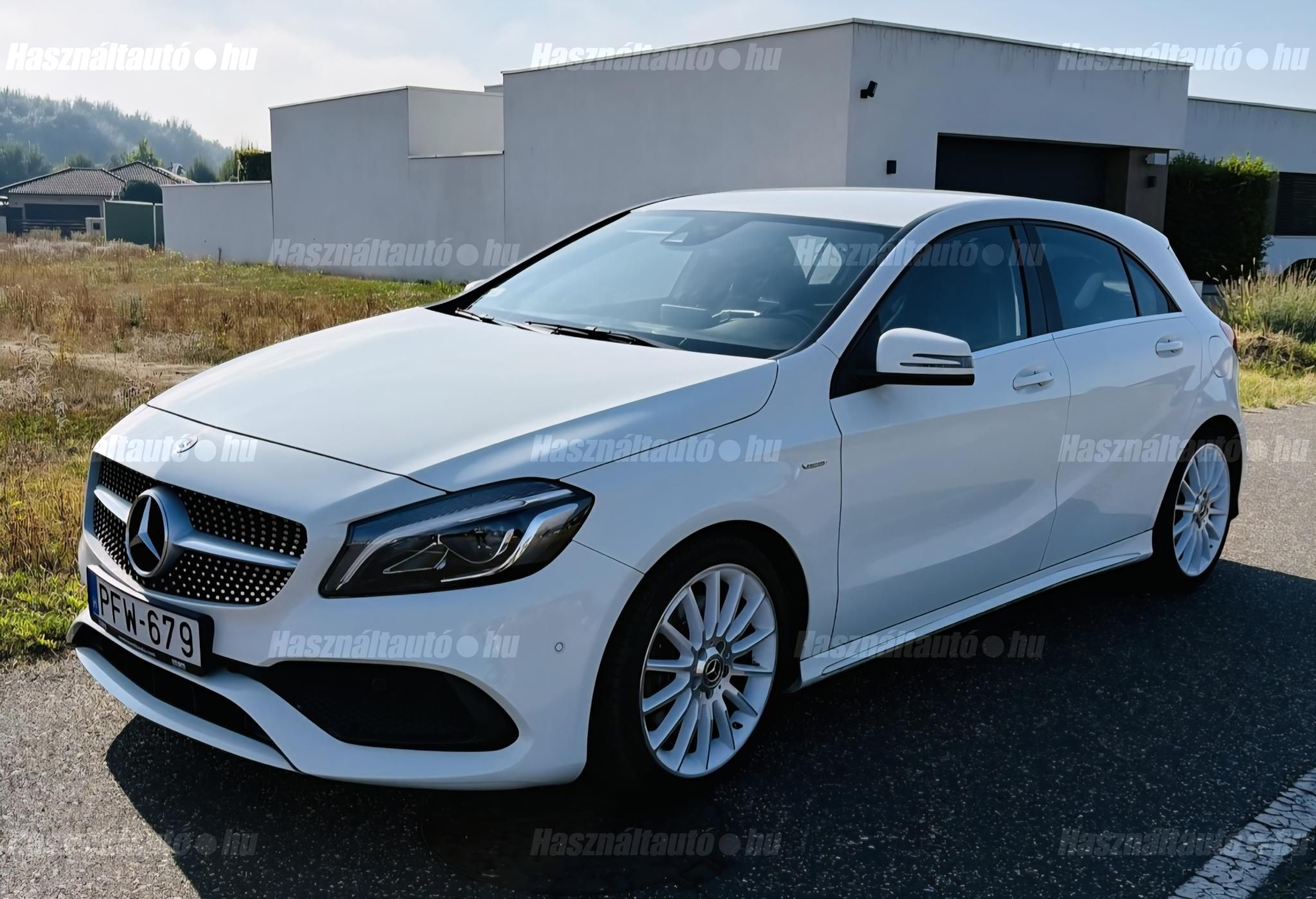 MERCEDES-BENZ A 250 2017/6 - 1