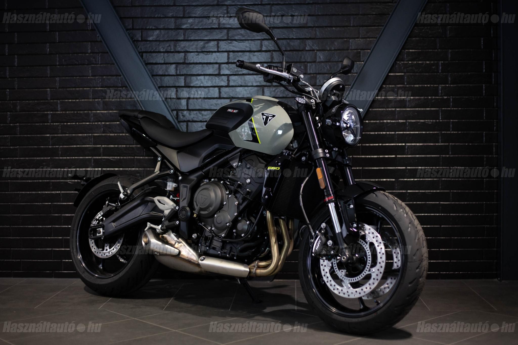 TRIUMPH TRIDENT 2026 - 1