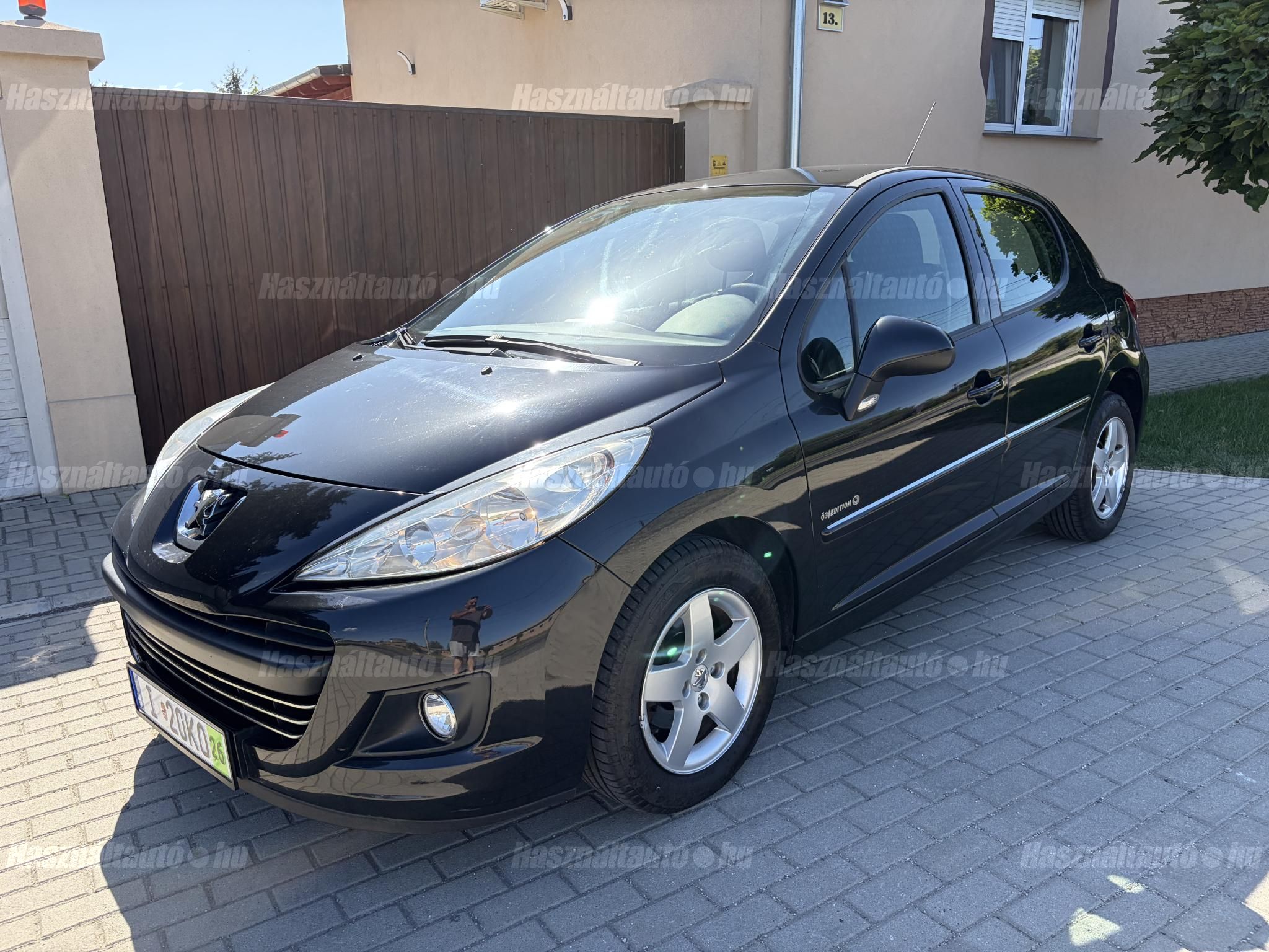 PEUGEOT 207 2010 - 1