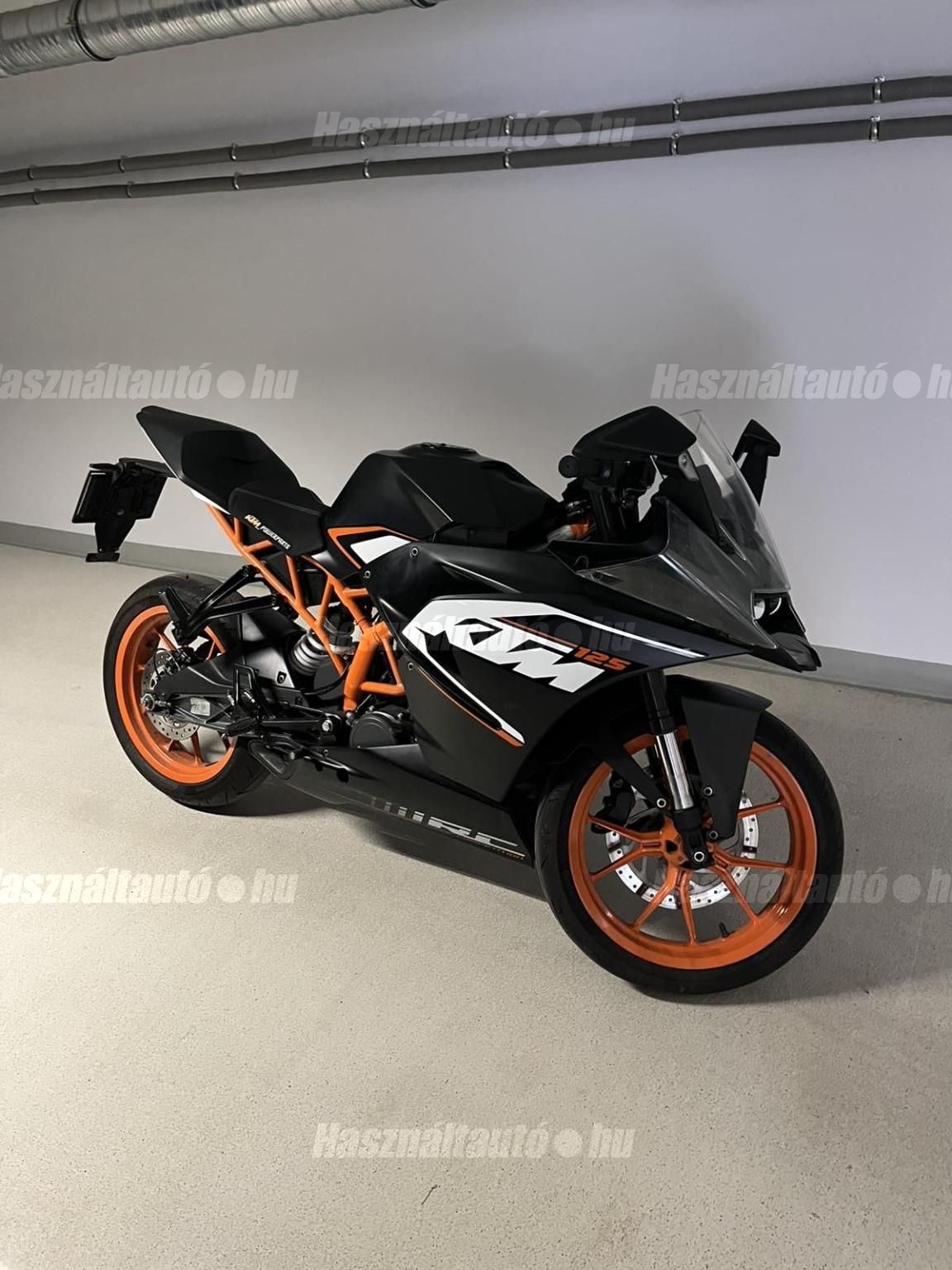 KTM RC 125 2015/11 - 1