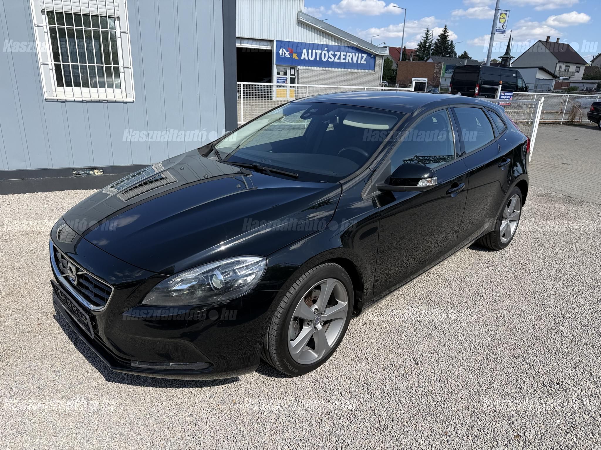 VOLVO V40 2014/3 - 1