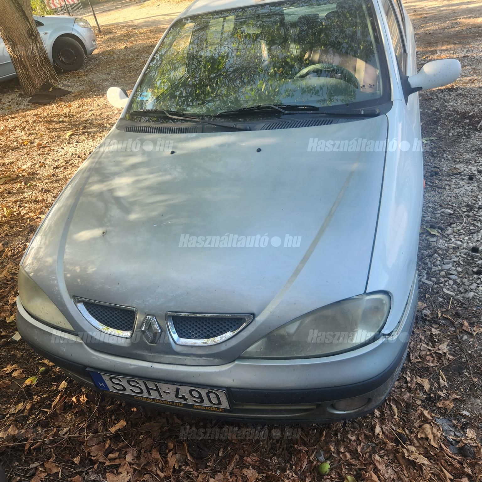 RENAULT MEGANE 2000/10 - 1